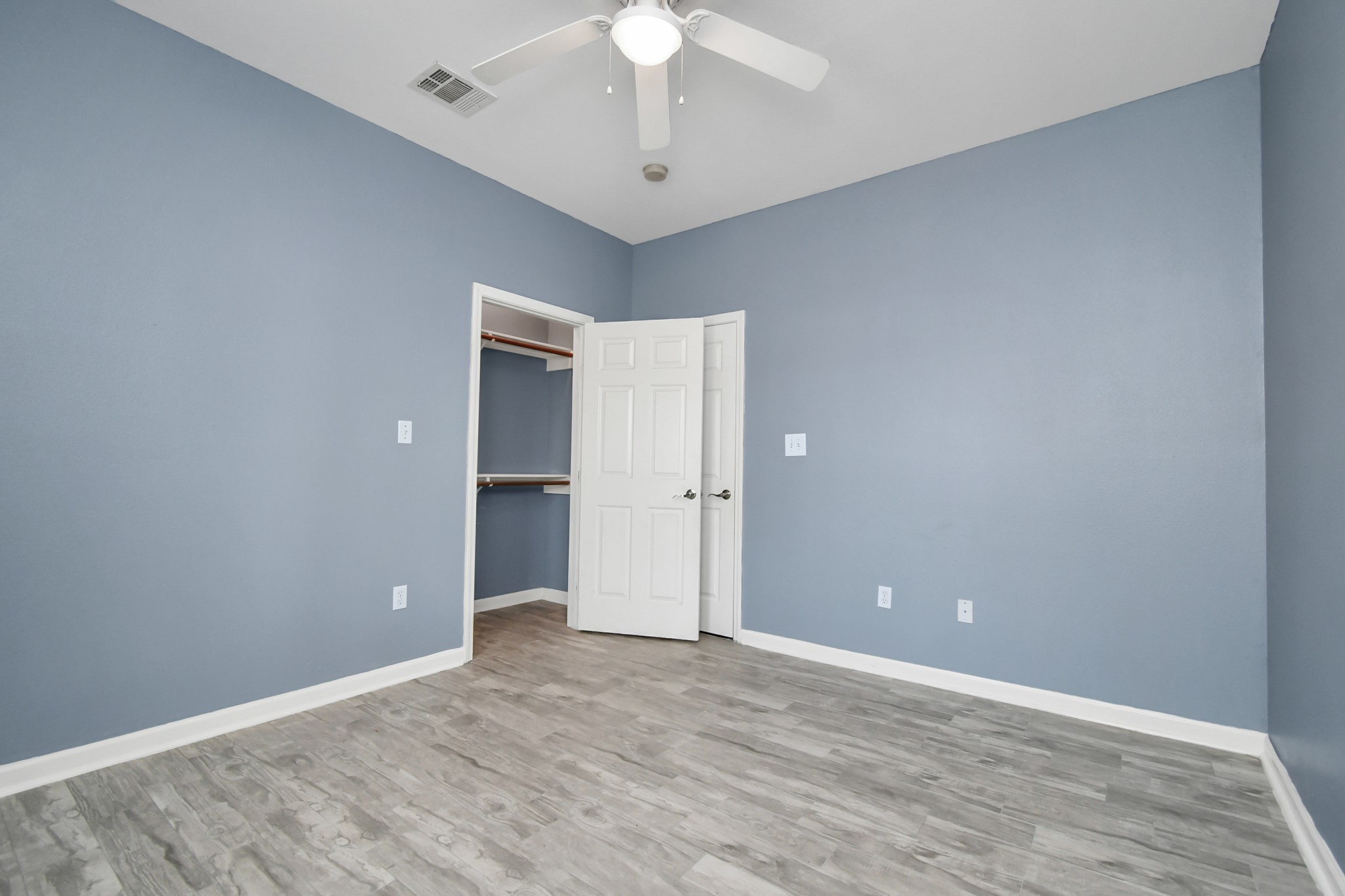 9006 Ledge Street Property Photo 15