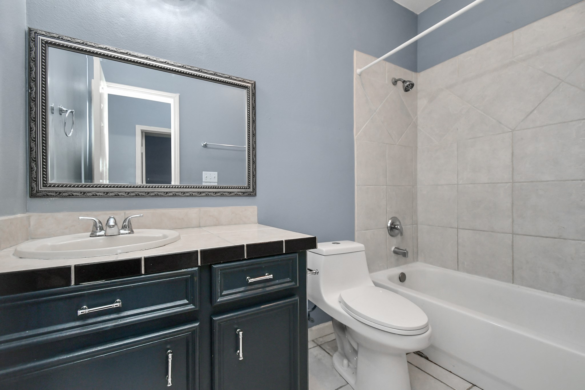 9006 Ledge Street Property Photo 16