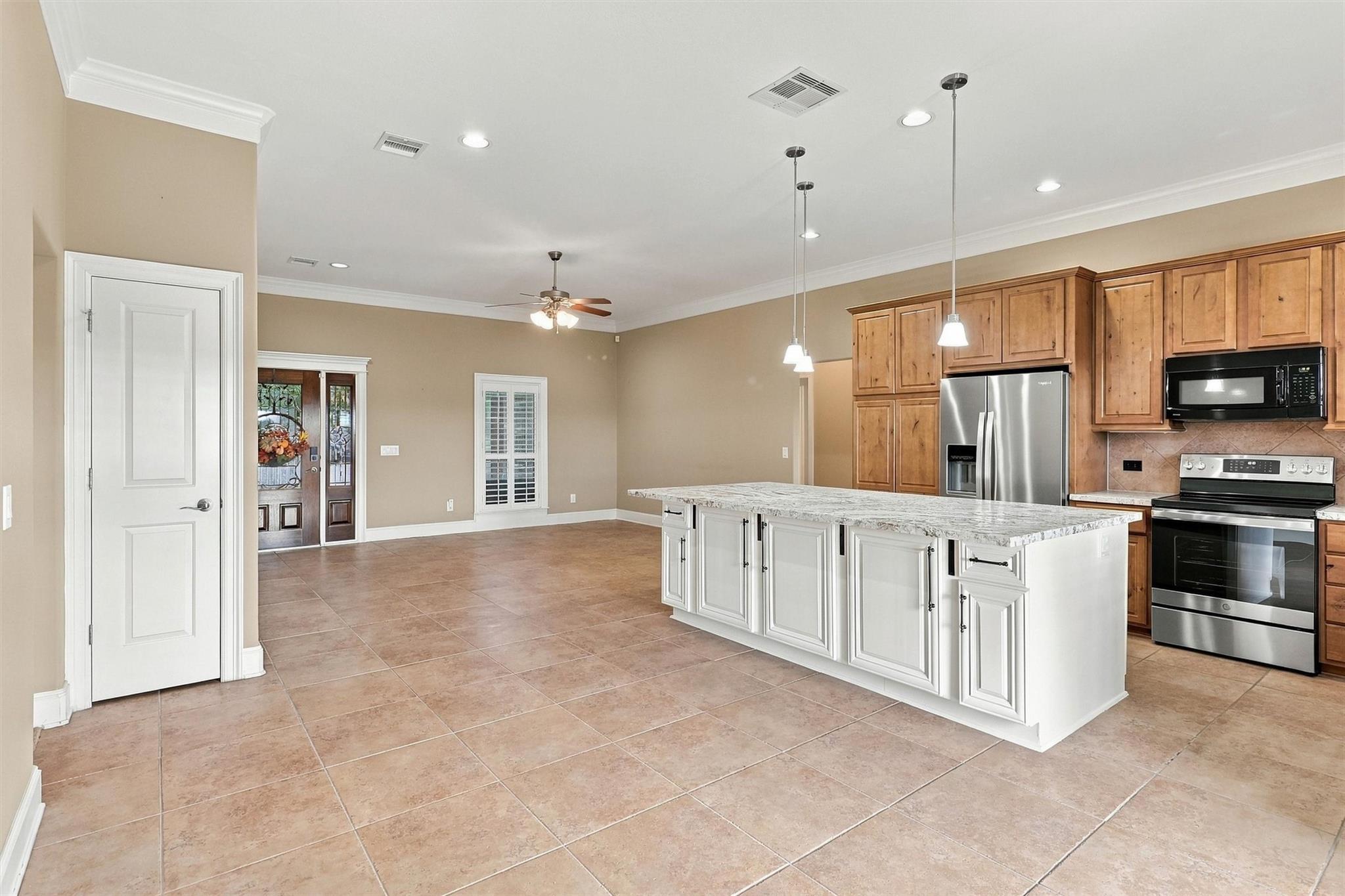227 Village Dr, Sealy Tx 77474 Property Photo 11