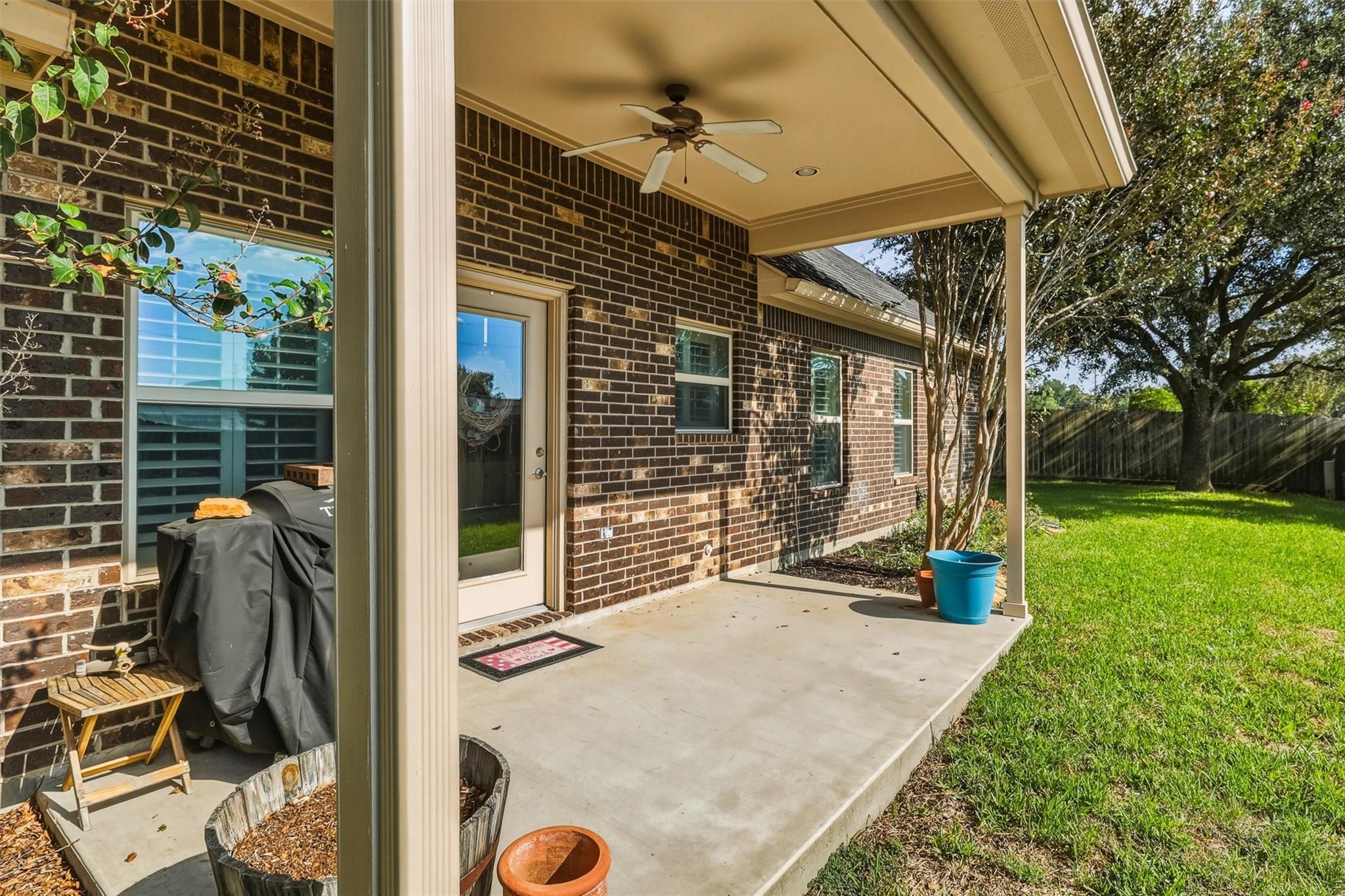 227 Village Dr, Sealy Tx 77474 Property Photo 43