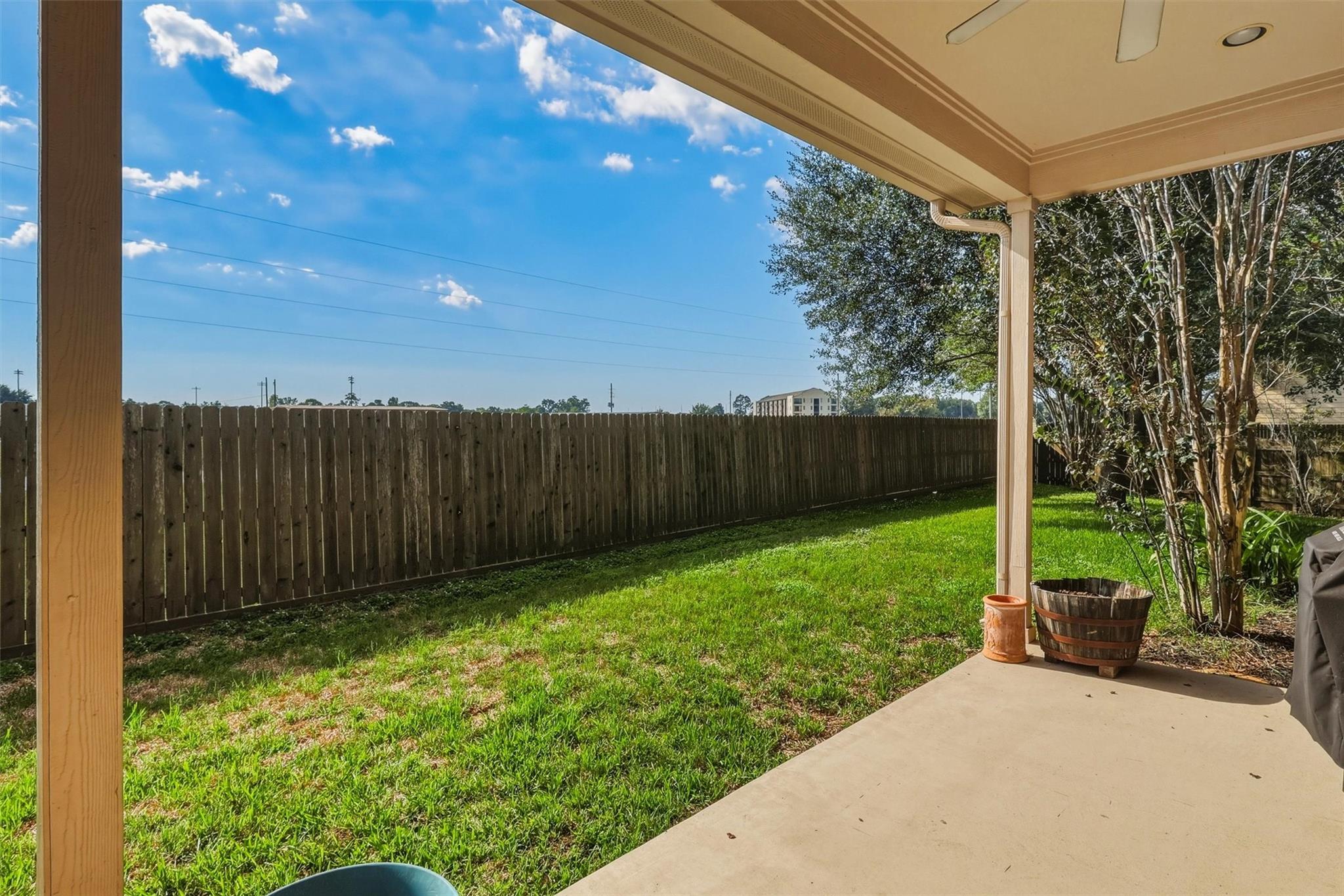 227 Village Dr Property Photo 44