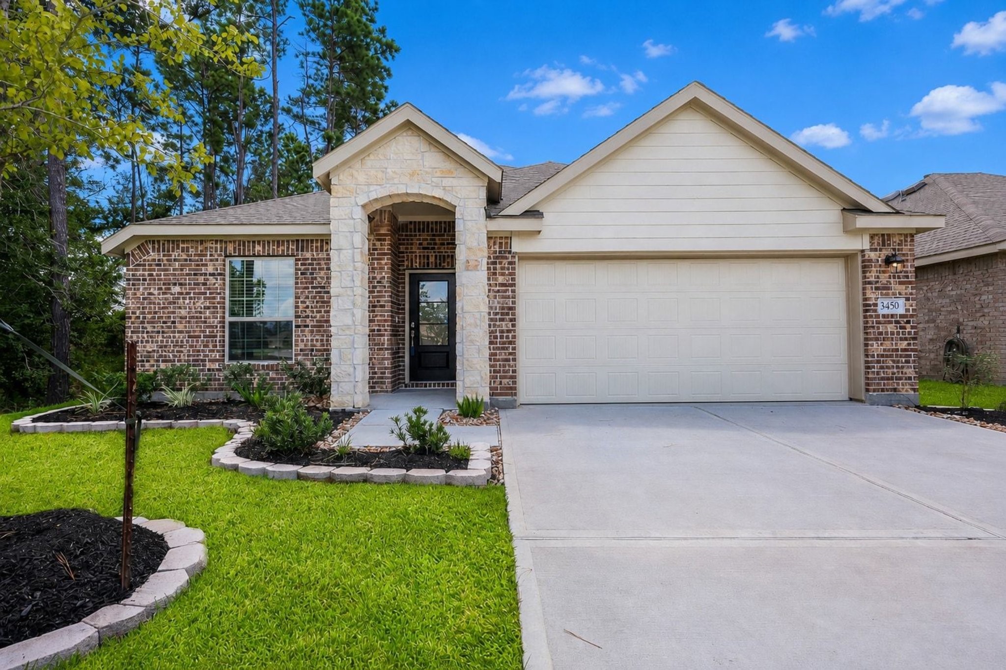 3450 Rolling View Drive Property Photo 1