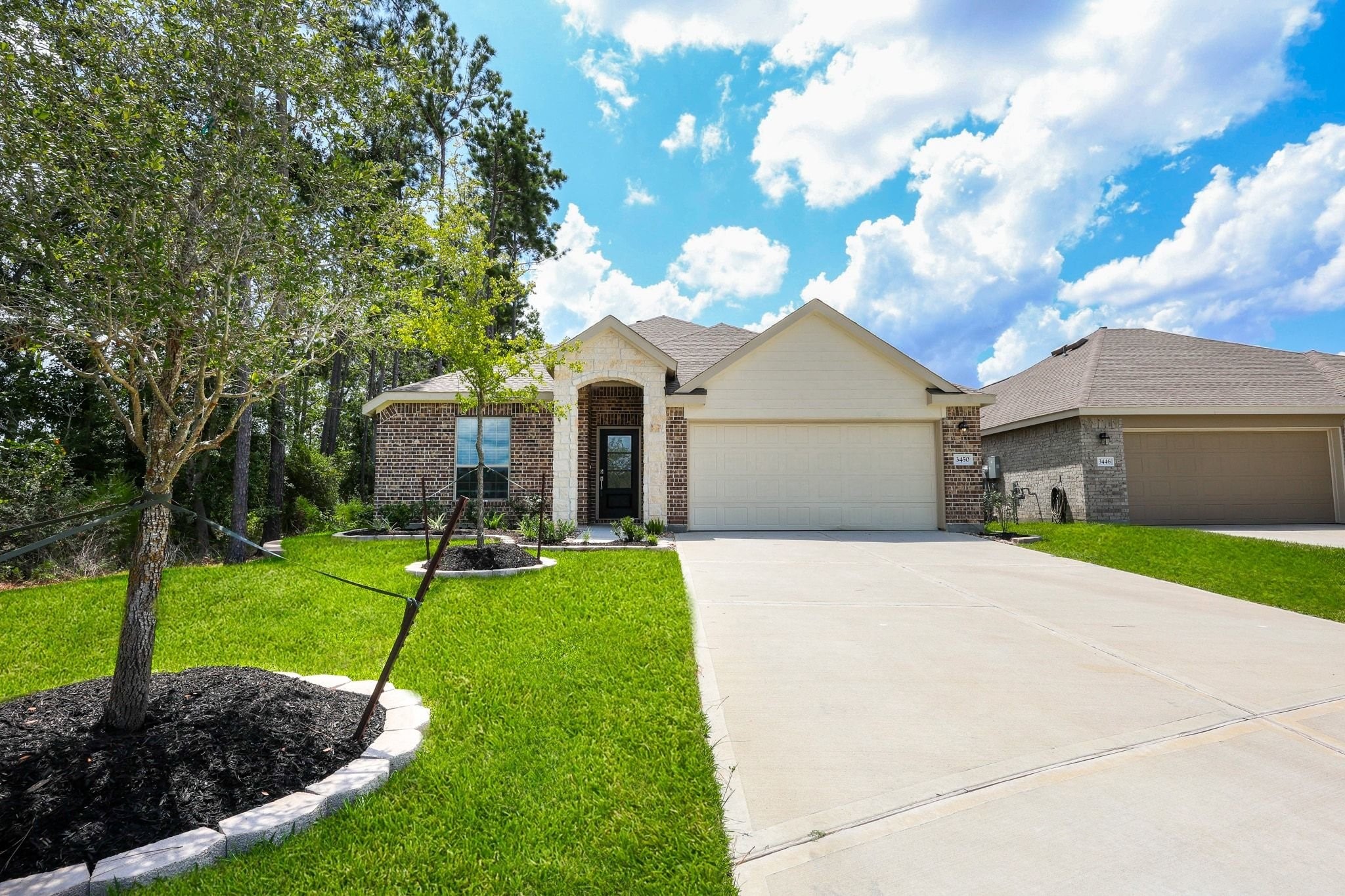 3450 Rolling View Drive Property Photo 4