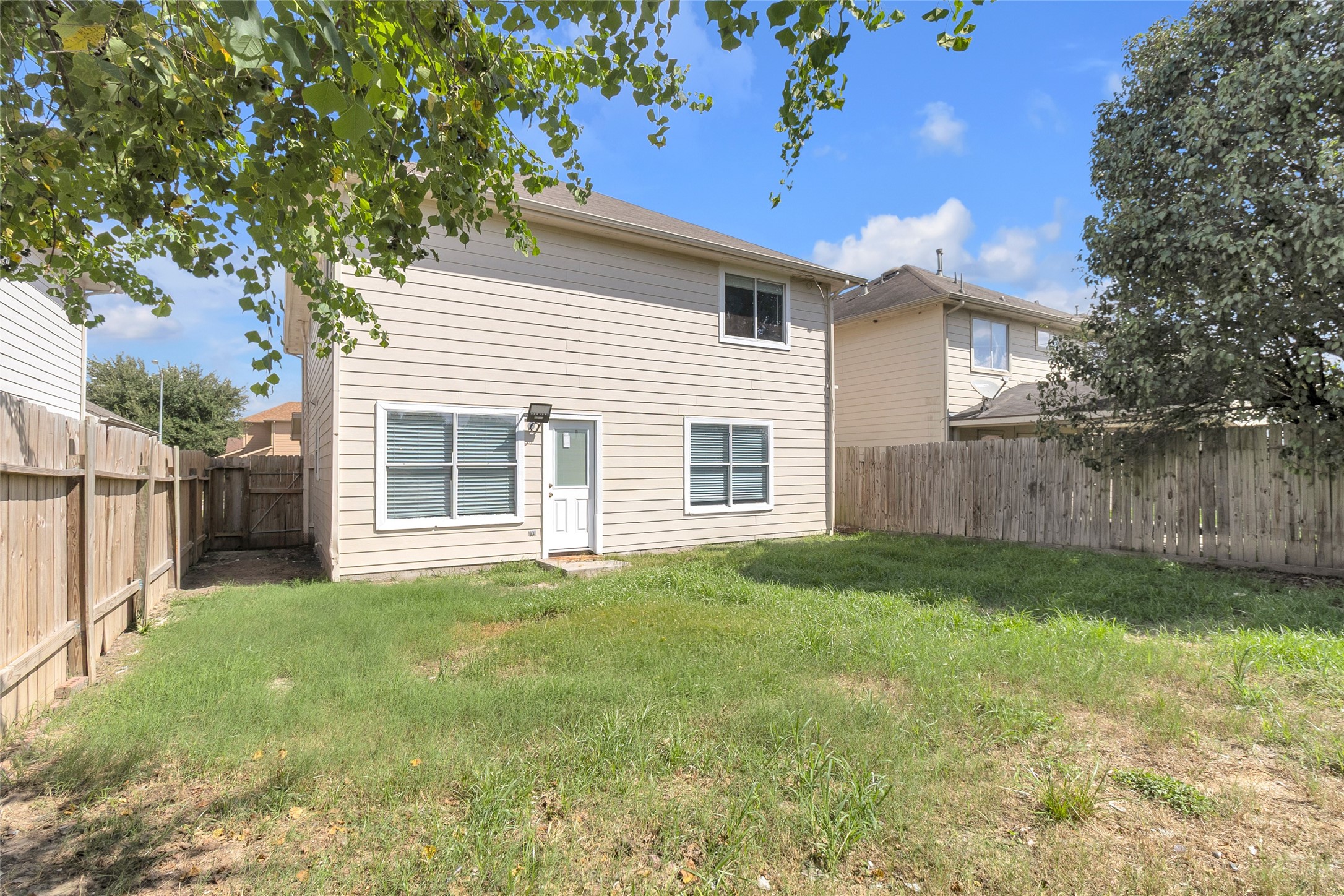 11410 Sunburst Falls Drive Property Photo 29