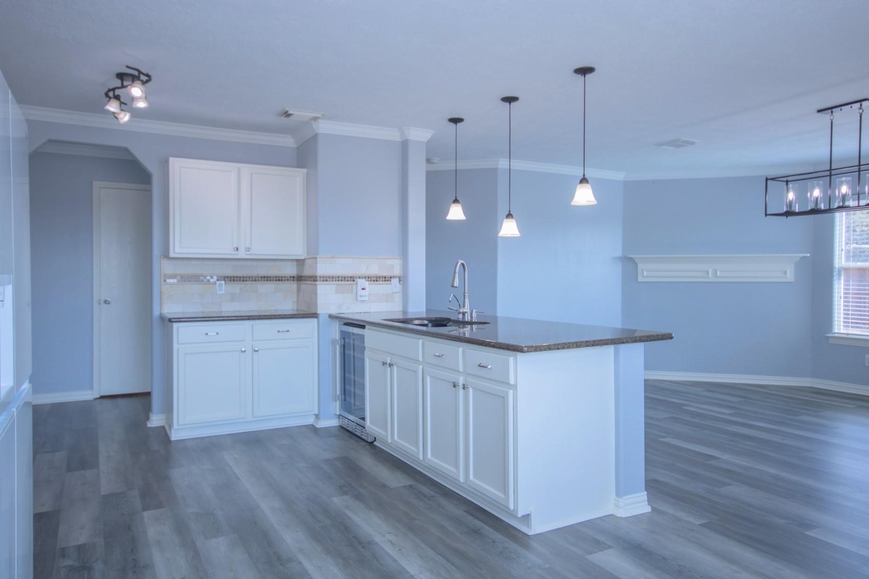 2814 Morton Cove Lane Property Photo 4