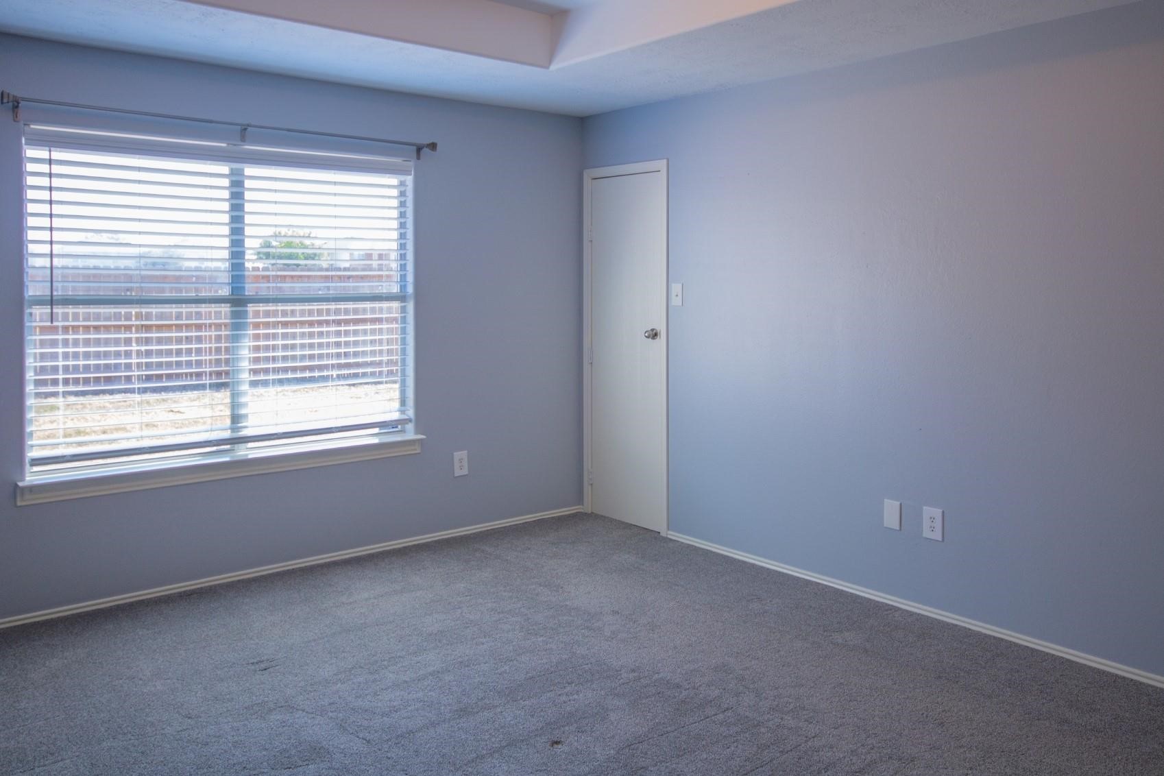 2814 Morton Cove Lane Property Photo 17