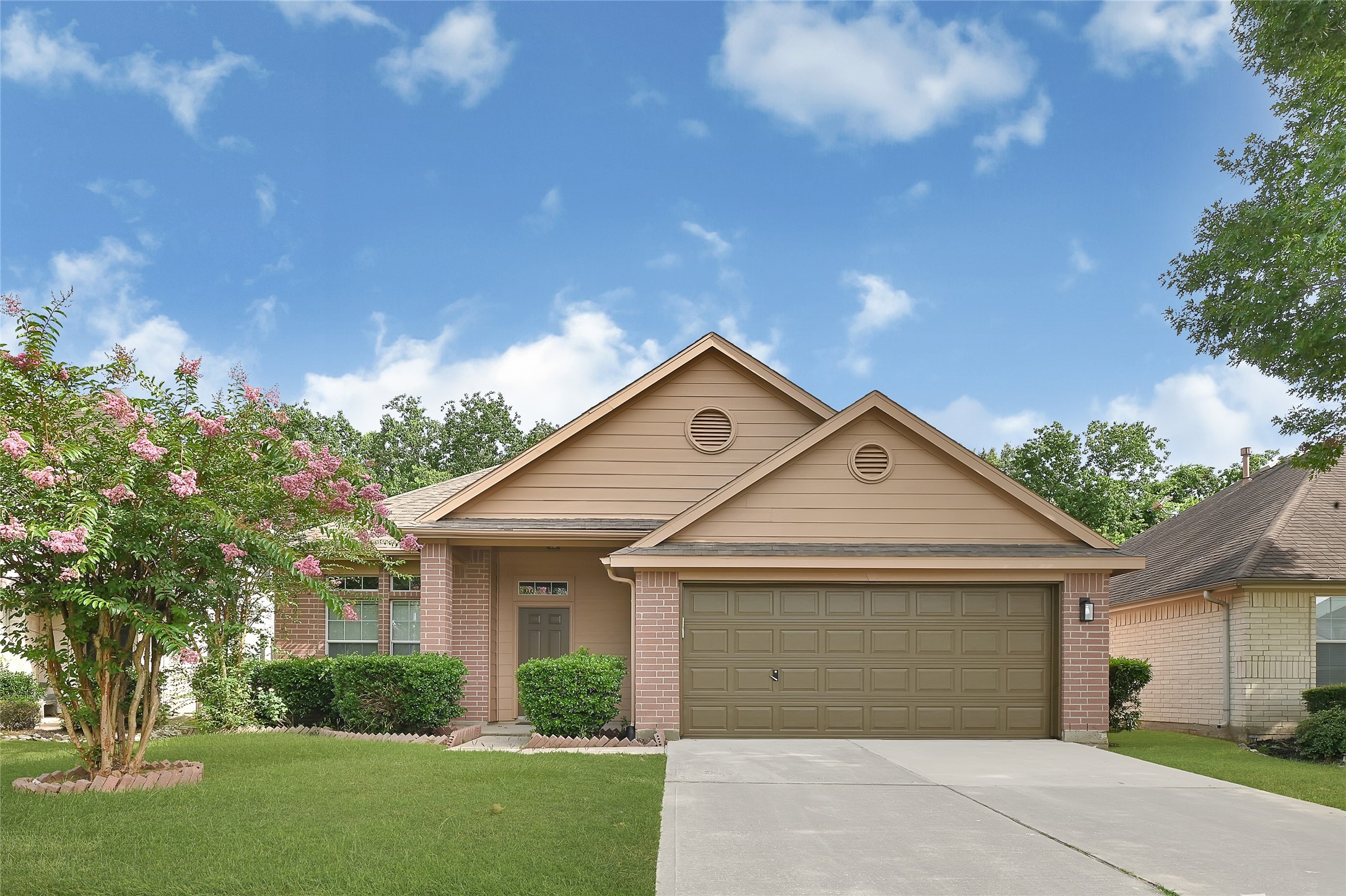 5914 Shadow Creek Court Property Photo 1