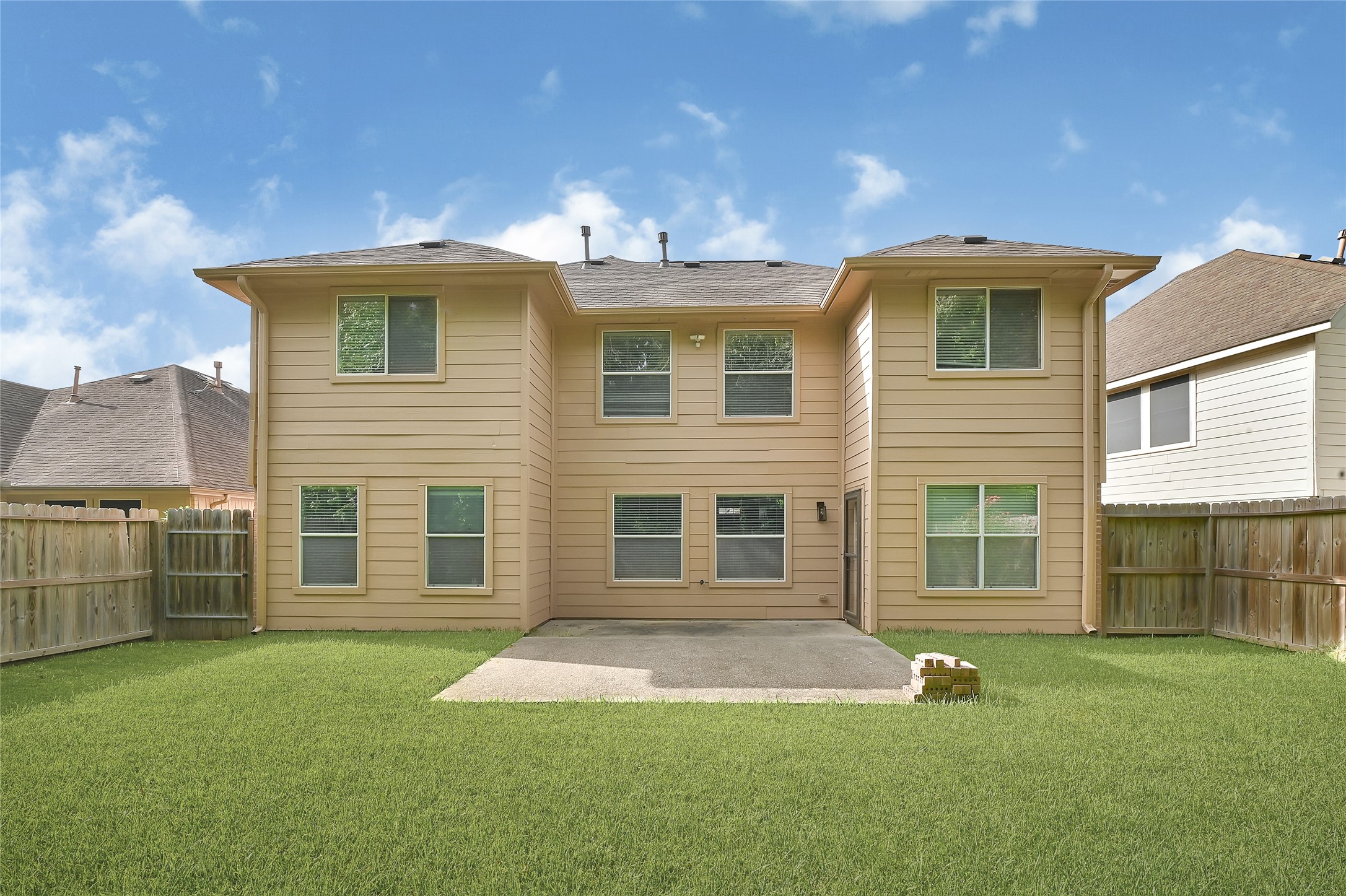 5914 Shadow Creek Court Property Photo 18