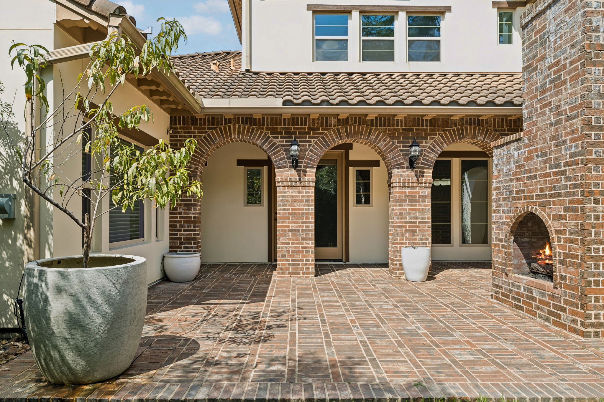 14 Woodglade Way Property Photo 6