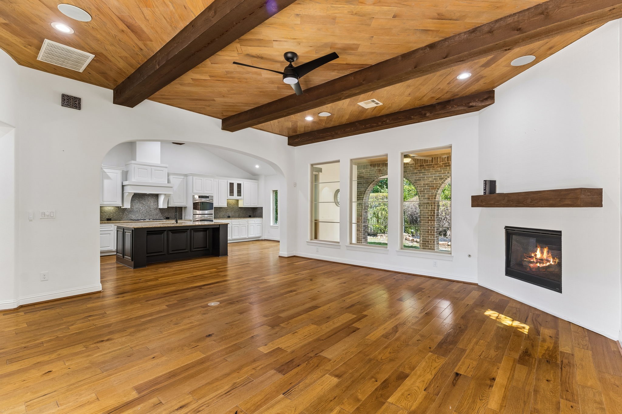 14 Woodglade Way Property Photo 8
