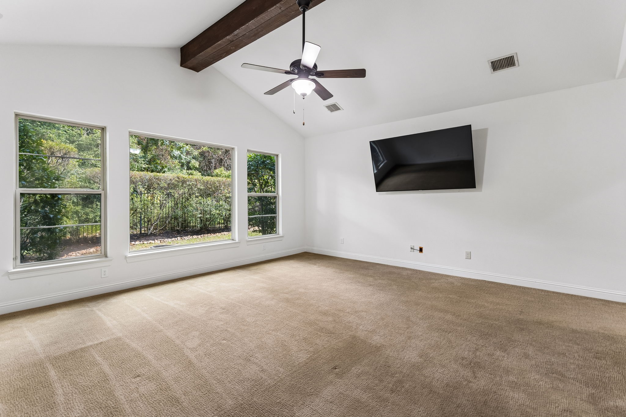 14 Woodglade Way Property Photo 23
