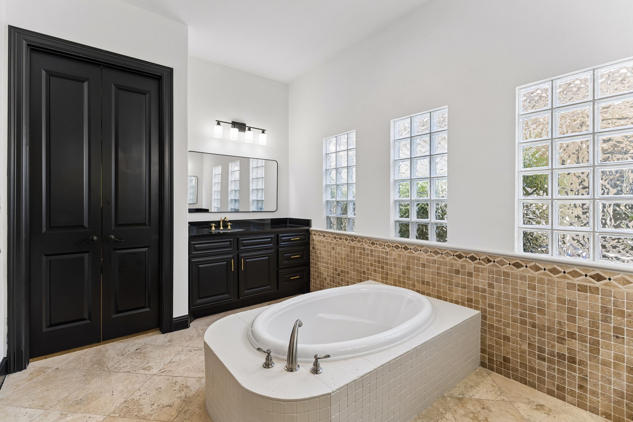 14 Woodglade Way Property Photo 24