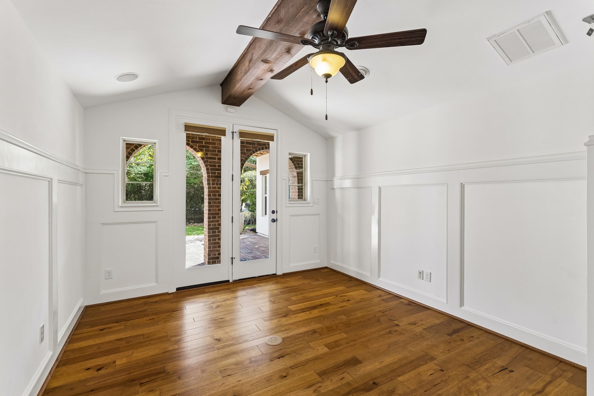 14 Woodglade Way Property Photo 31