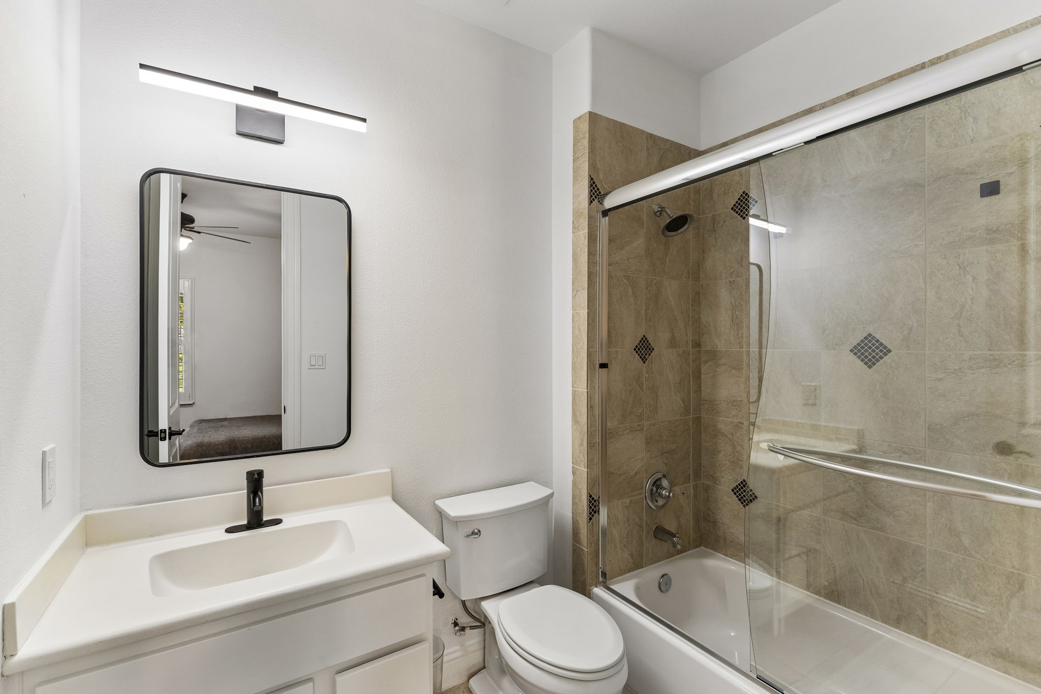 14 Woodglade Way Property Photo 34
