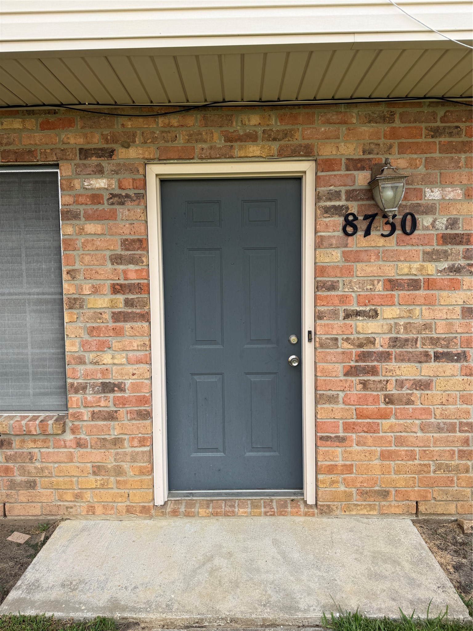 8730 Glen Meadow Lane Property Photo 2