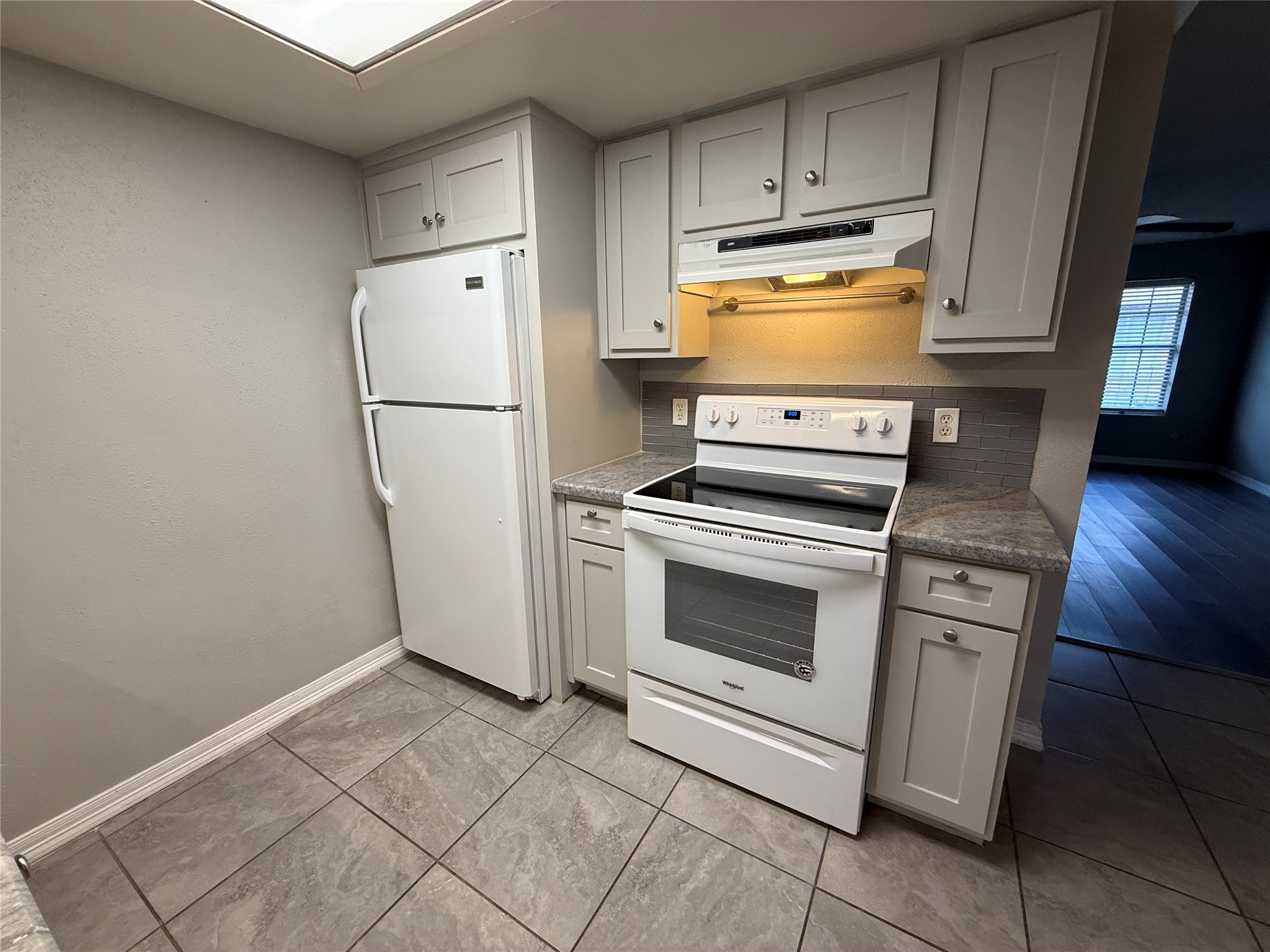 8730 Glen Meadow Lane Property Photo 13