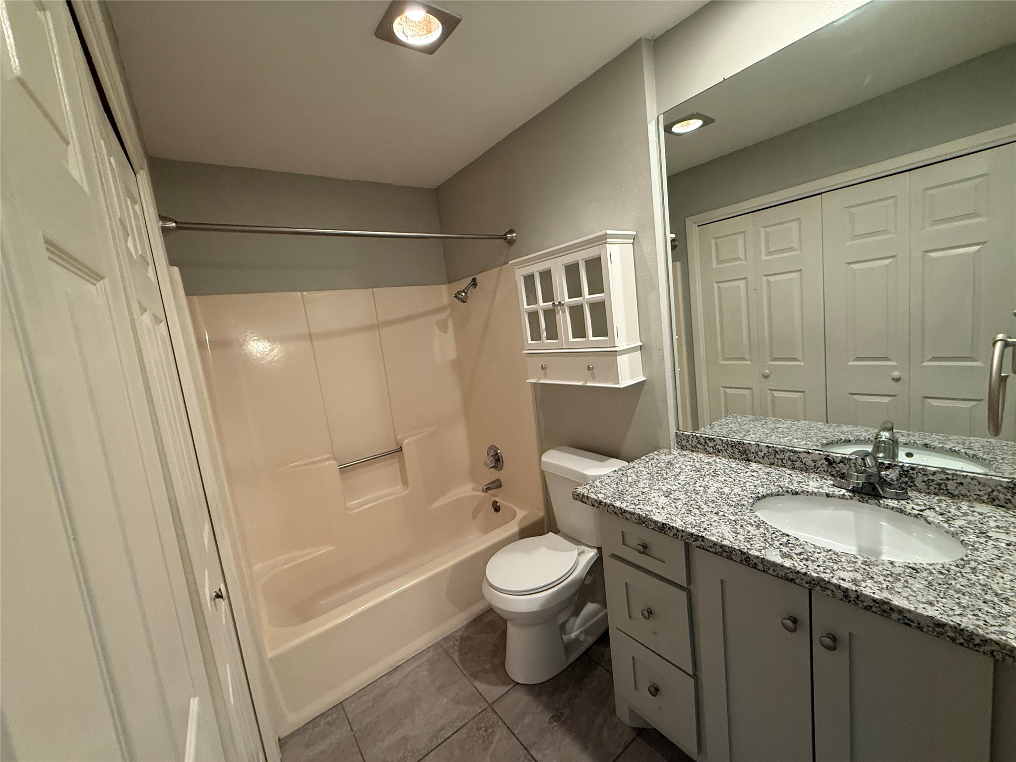 8730 Glen Meadow Lane Property Photo 15