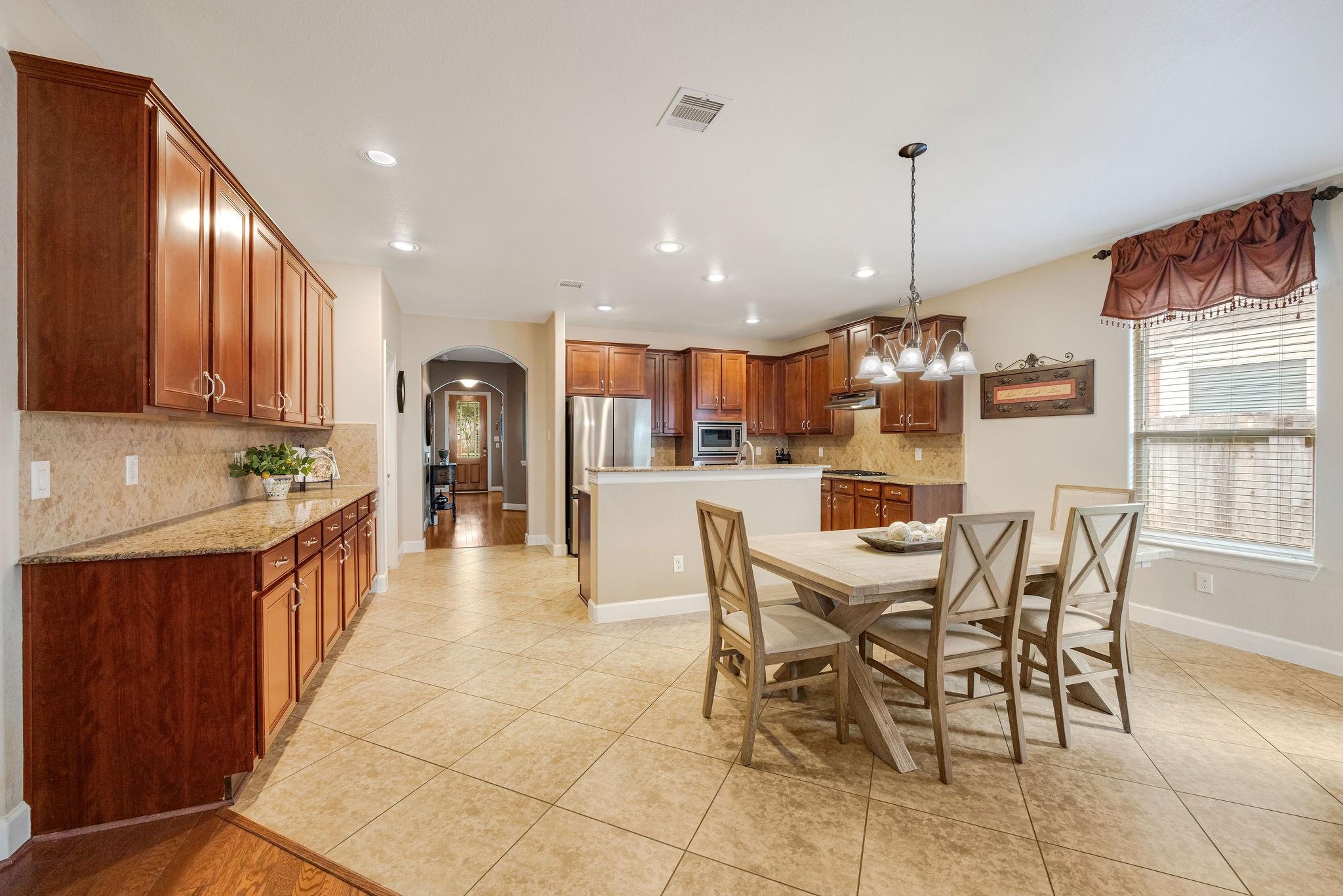 25823 Celtic Terrace Drive Property Photo 23