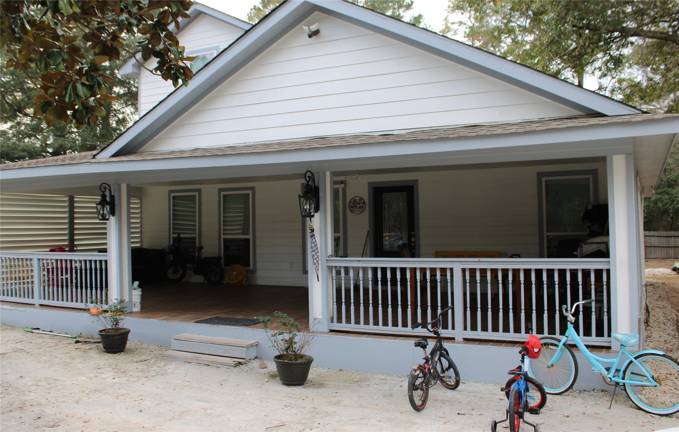 820 S Railroad Ave Property Photo 4