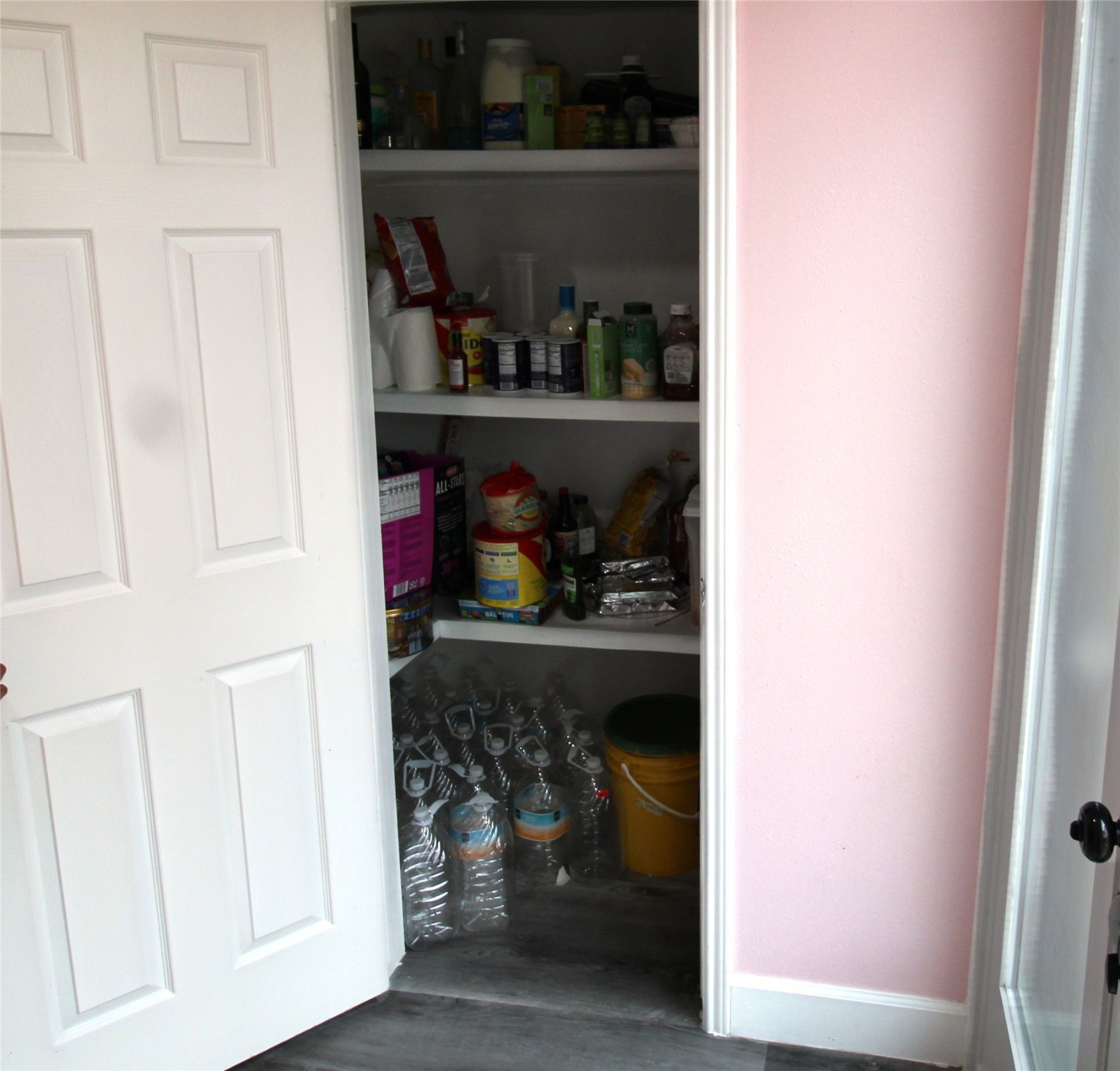 820 S Railroad Ave Property Photo 27