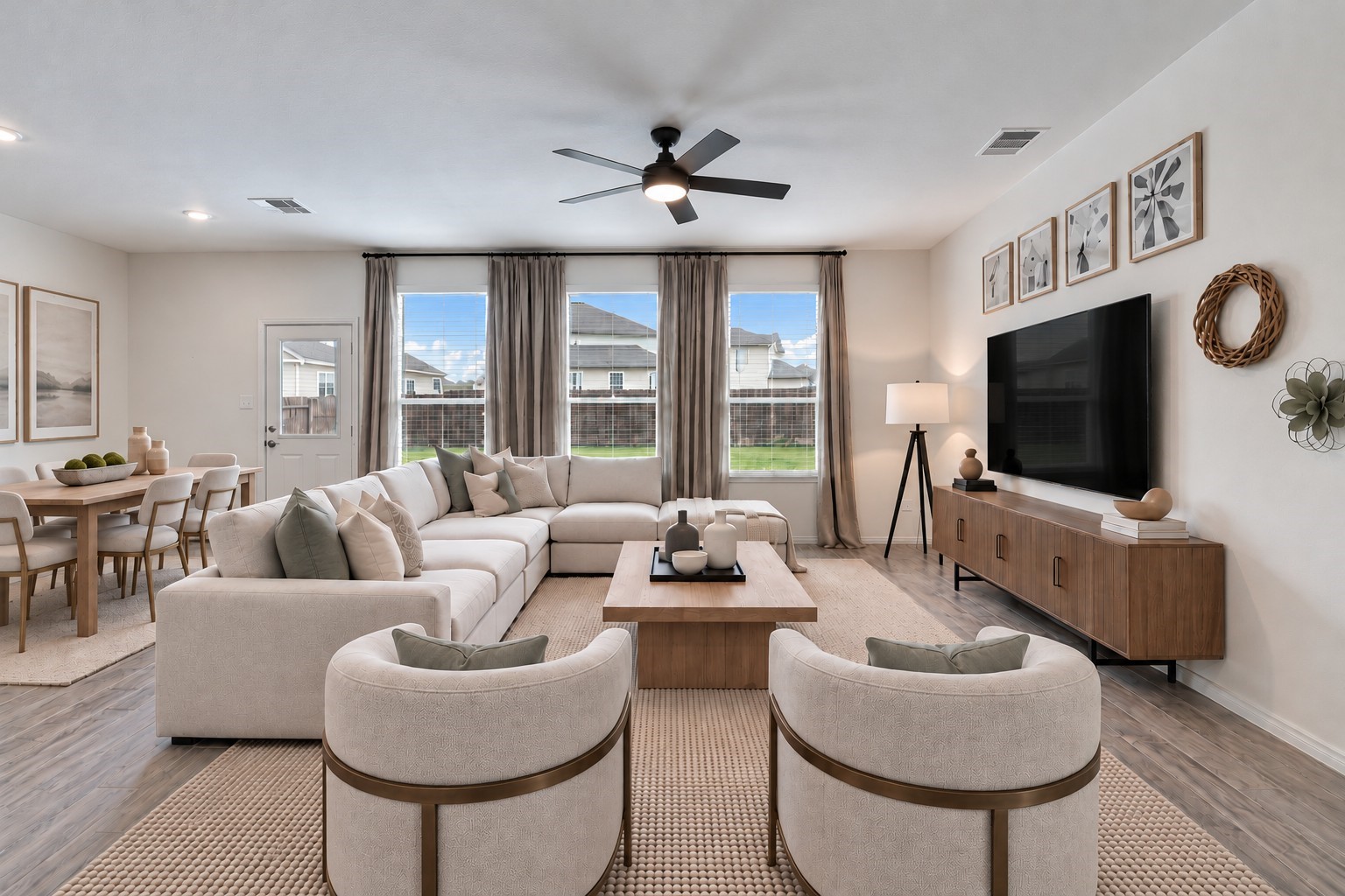 14424 Sunny Bend Way Property Photo 4