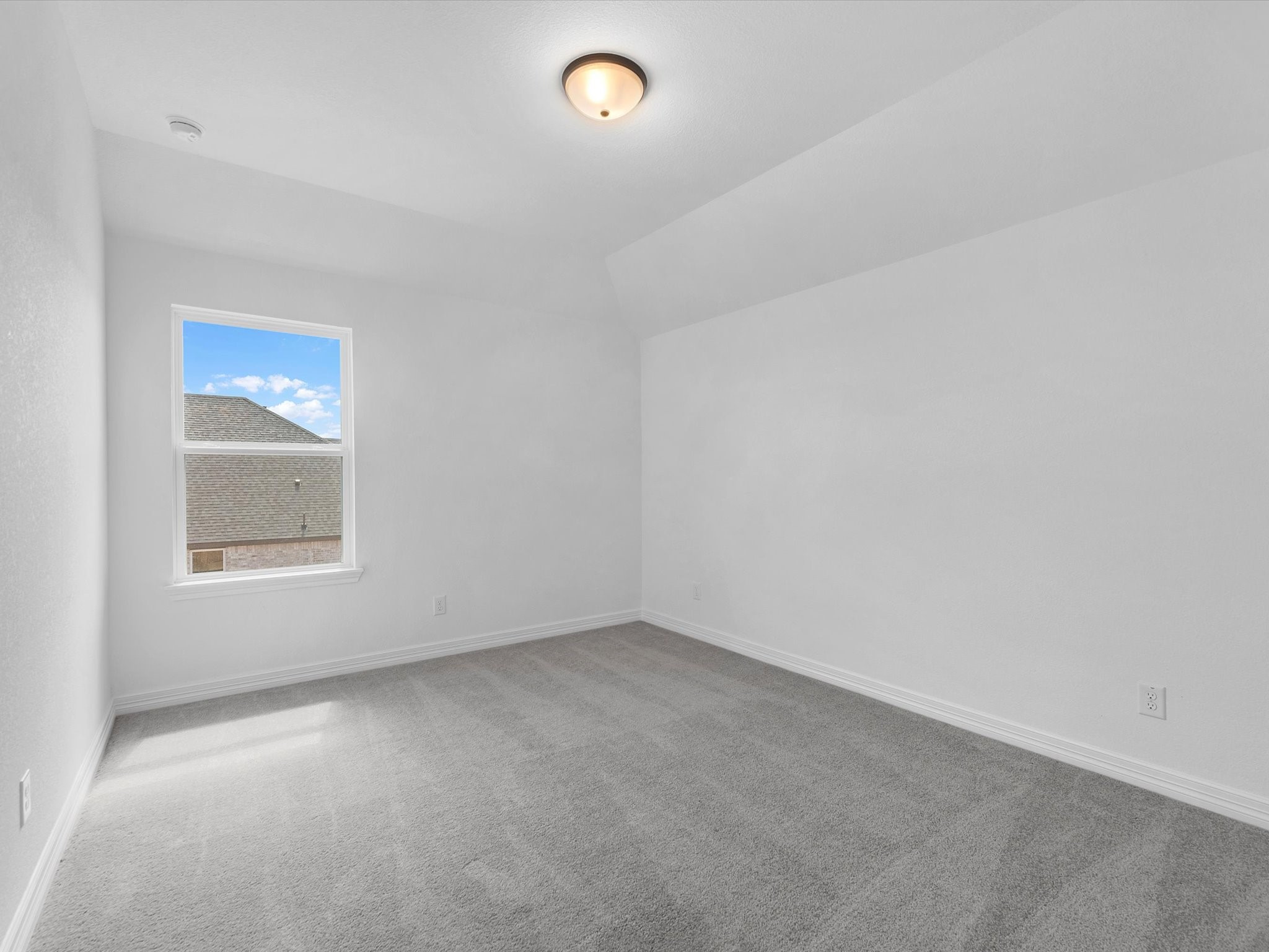 5023 Silk Petal Drive Property Photo 16