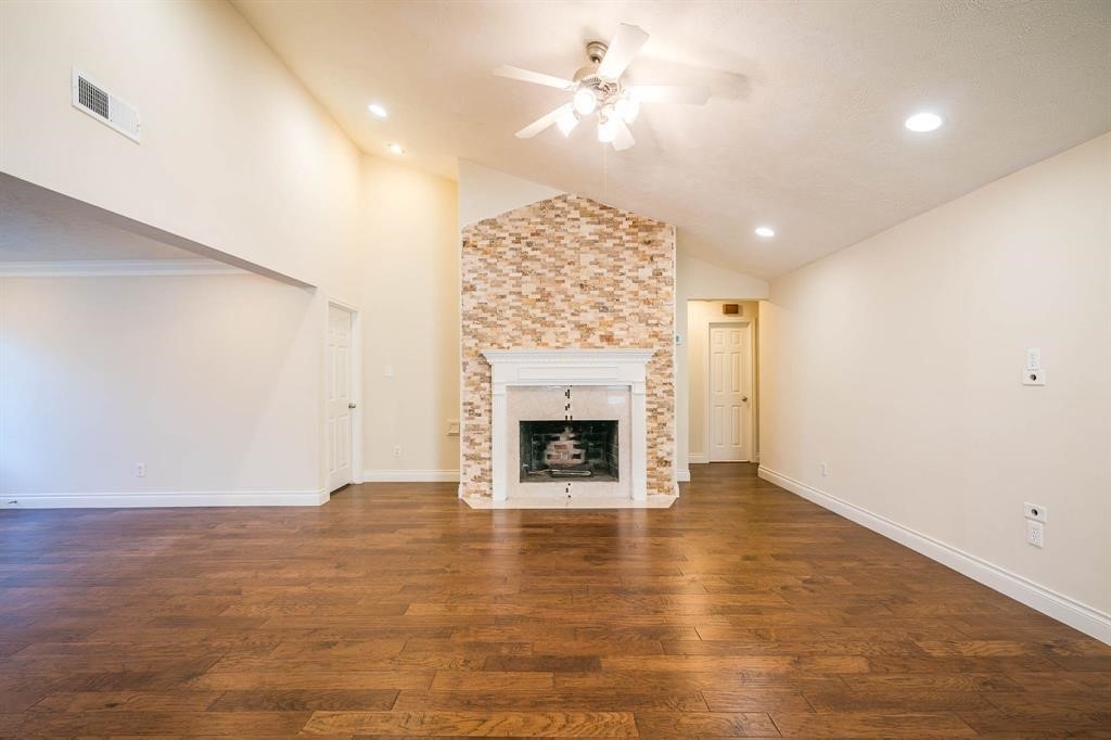21203 Park Brook Drive Property Photo 15