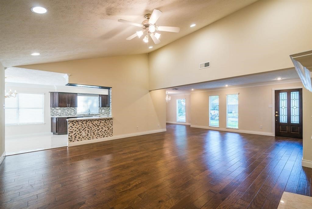 21203 Park Brook Drive Property Photo 18
