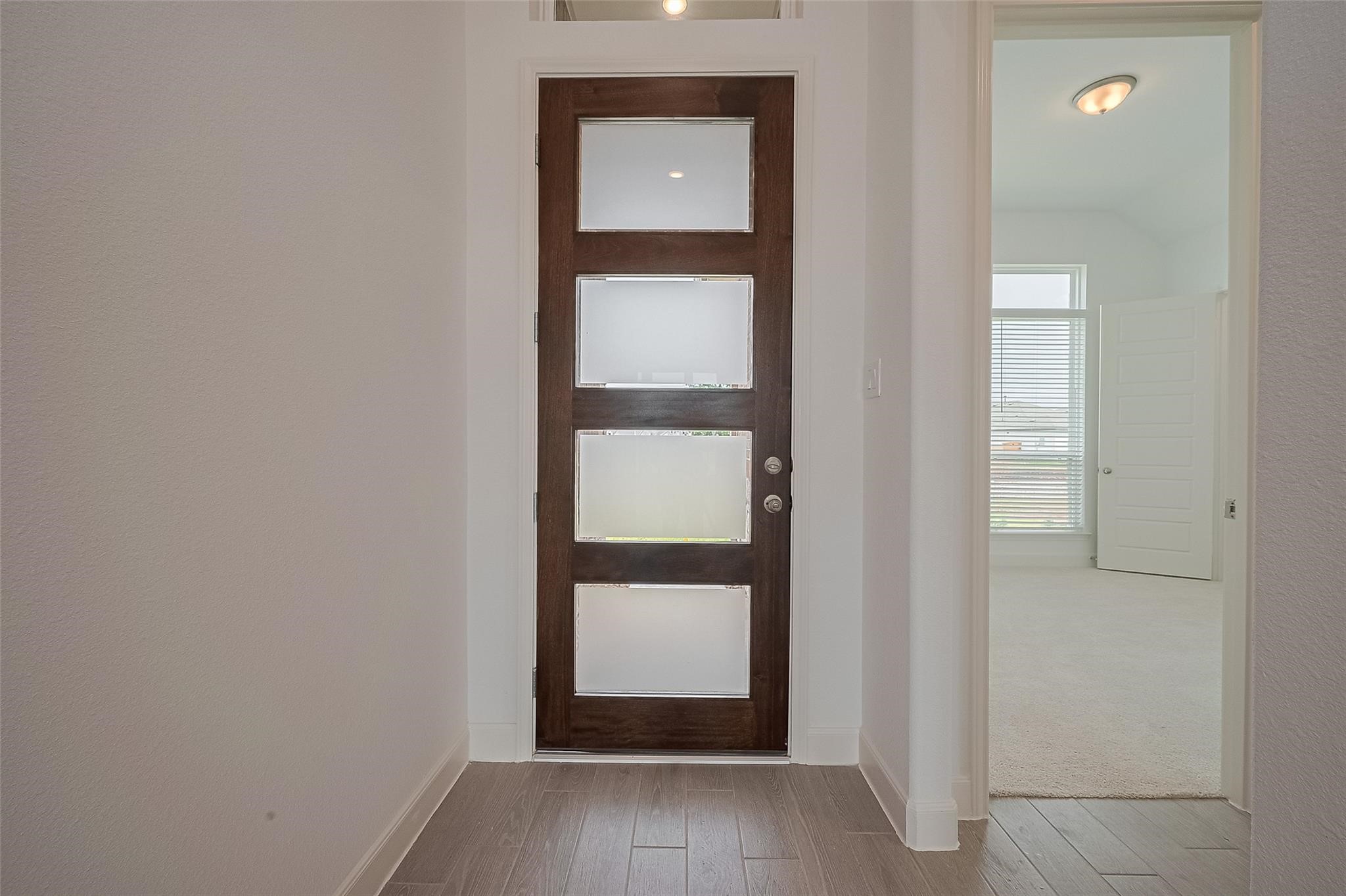 2702 Ballast Green Drive Property Photo 5