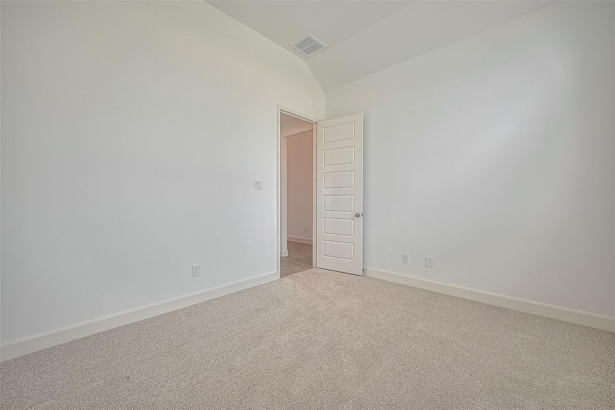 2702 Ballast Green Drive Property Photo 20