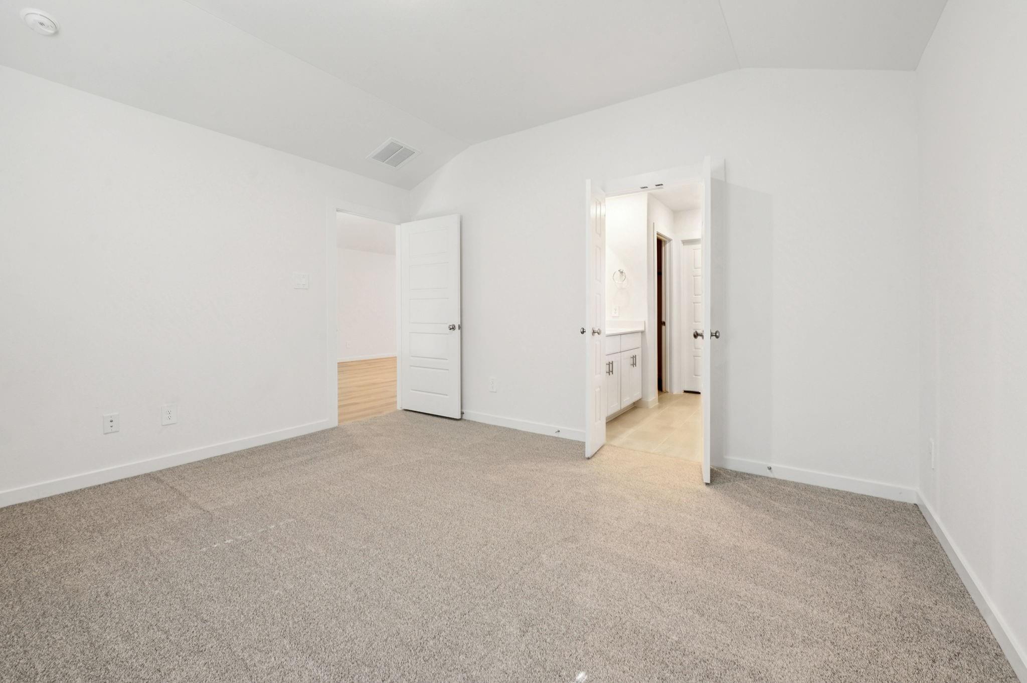 11404 Zenyatta Lane, Houston Tx 77048 Property Photo 9
