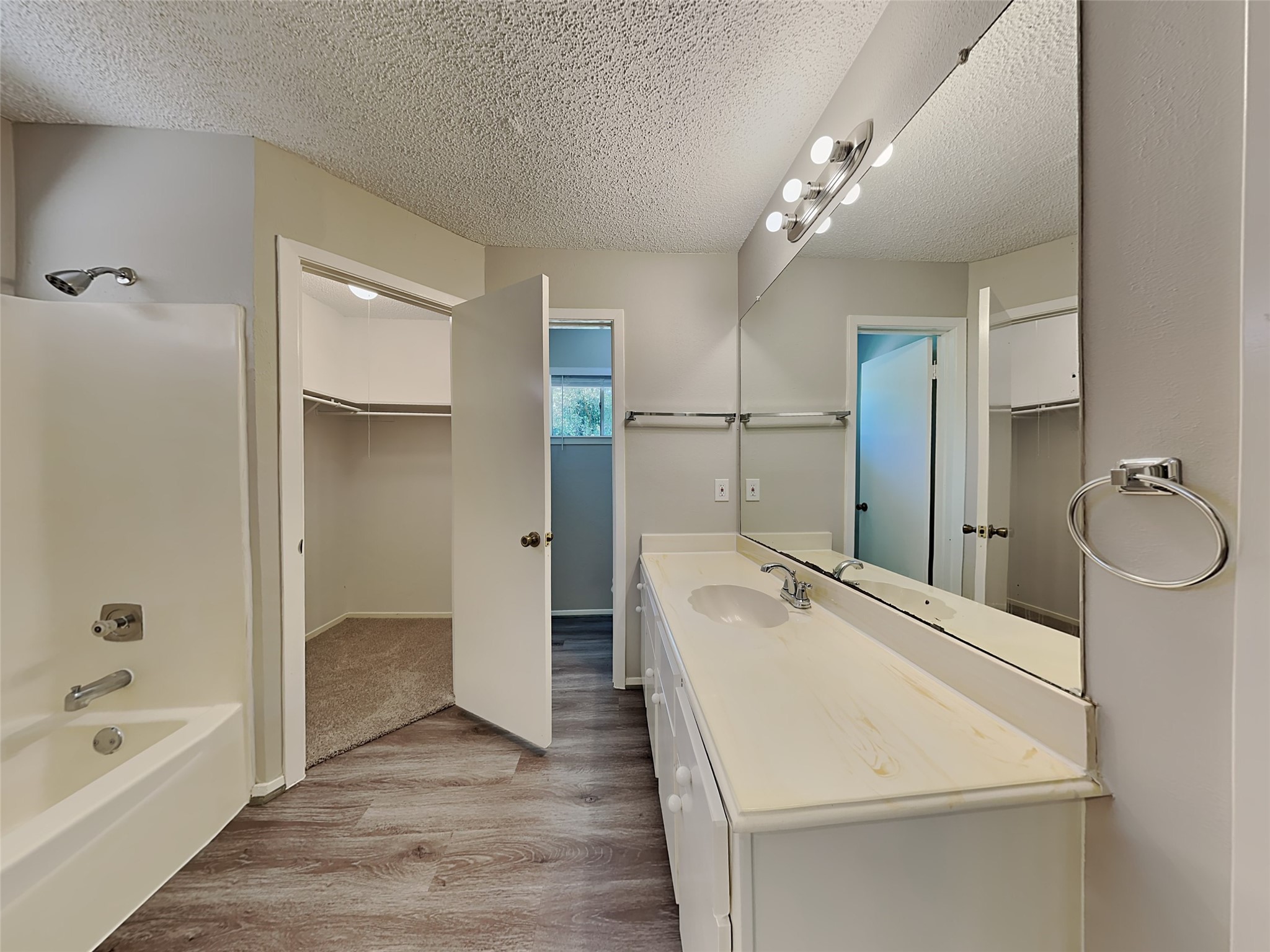 23111 Calico Corners Lane Property Photo 15