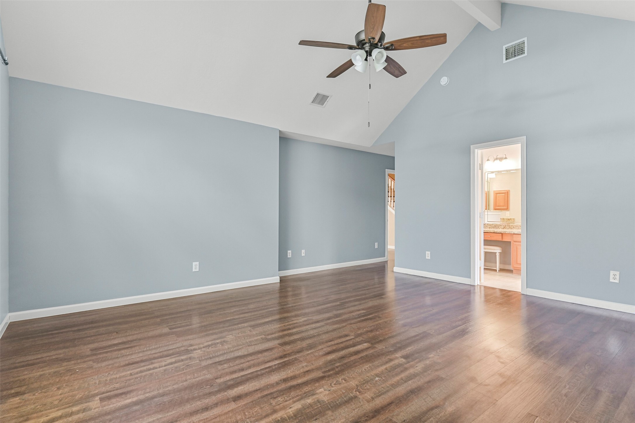 313 Winding Oak Lane S Property Photo 25