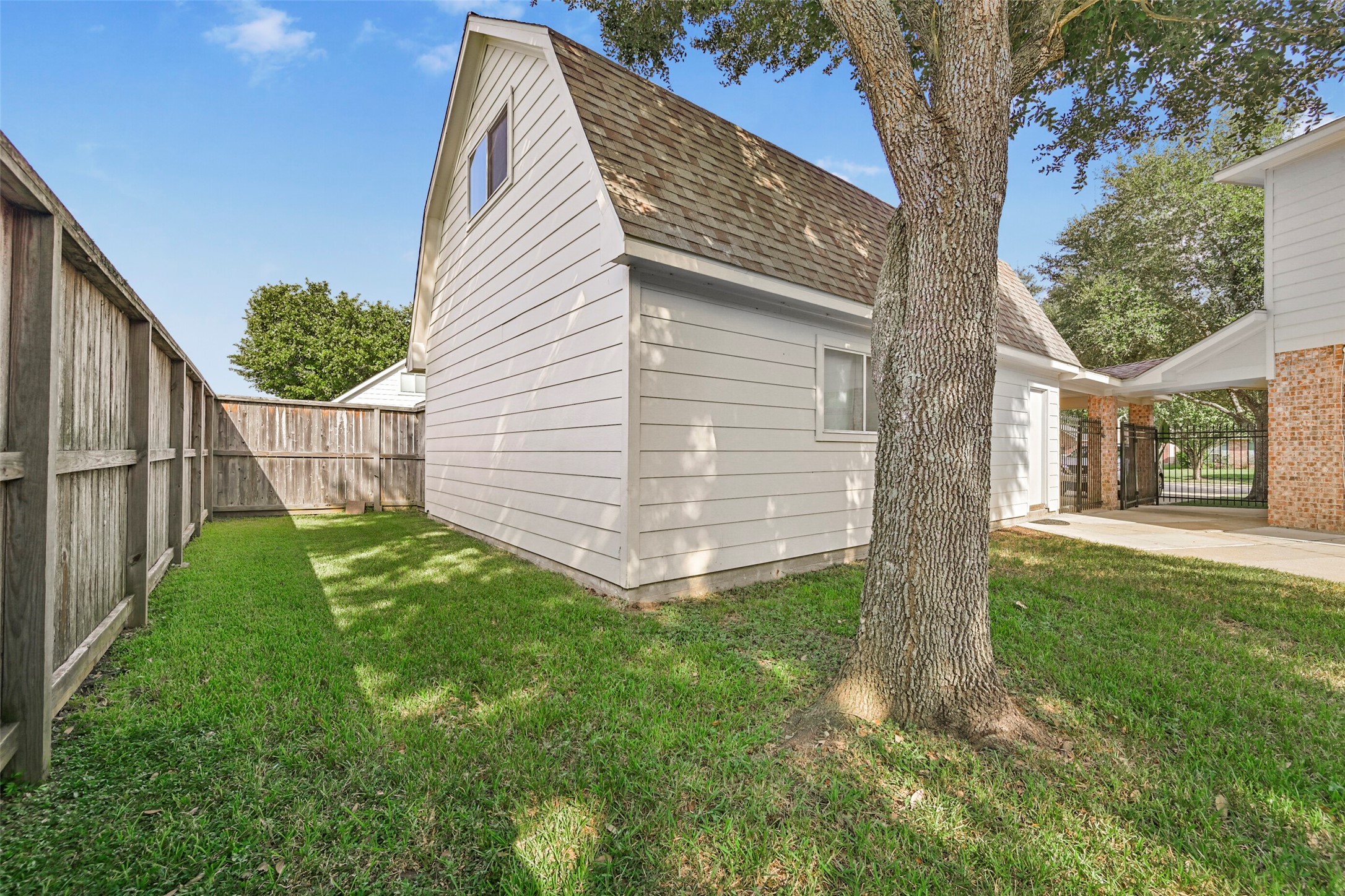 313 Winding Oak Lane S Property Photo 47