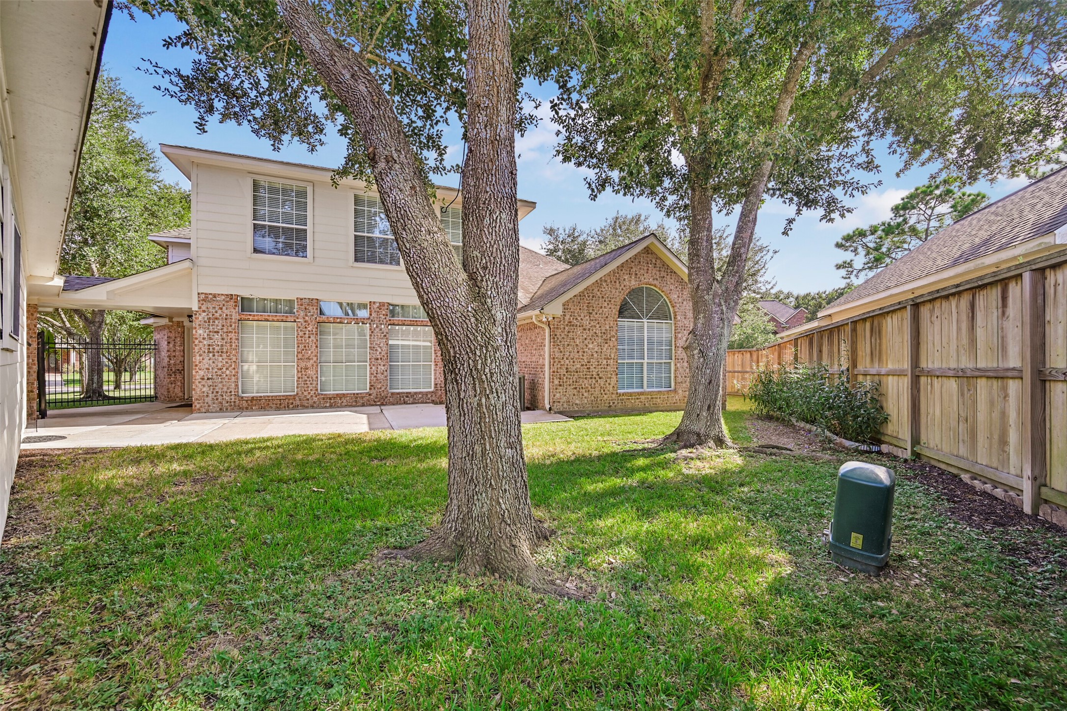 313 Winding Oak Lane S Property Photo 48