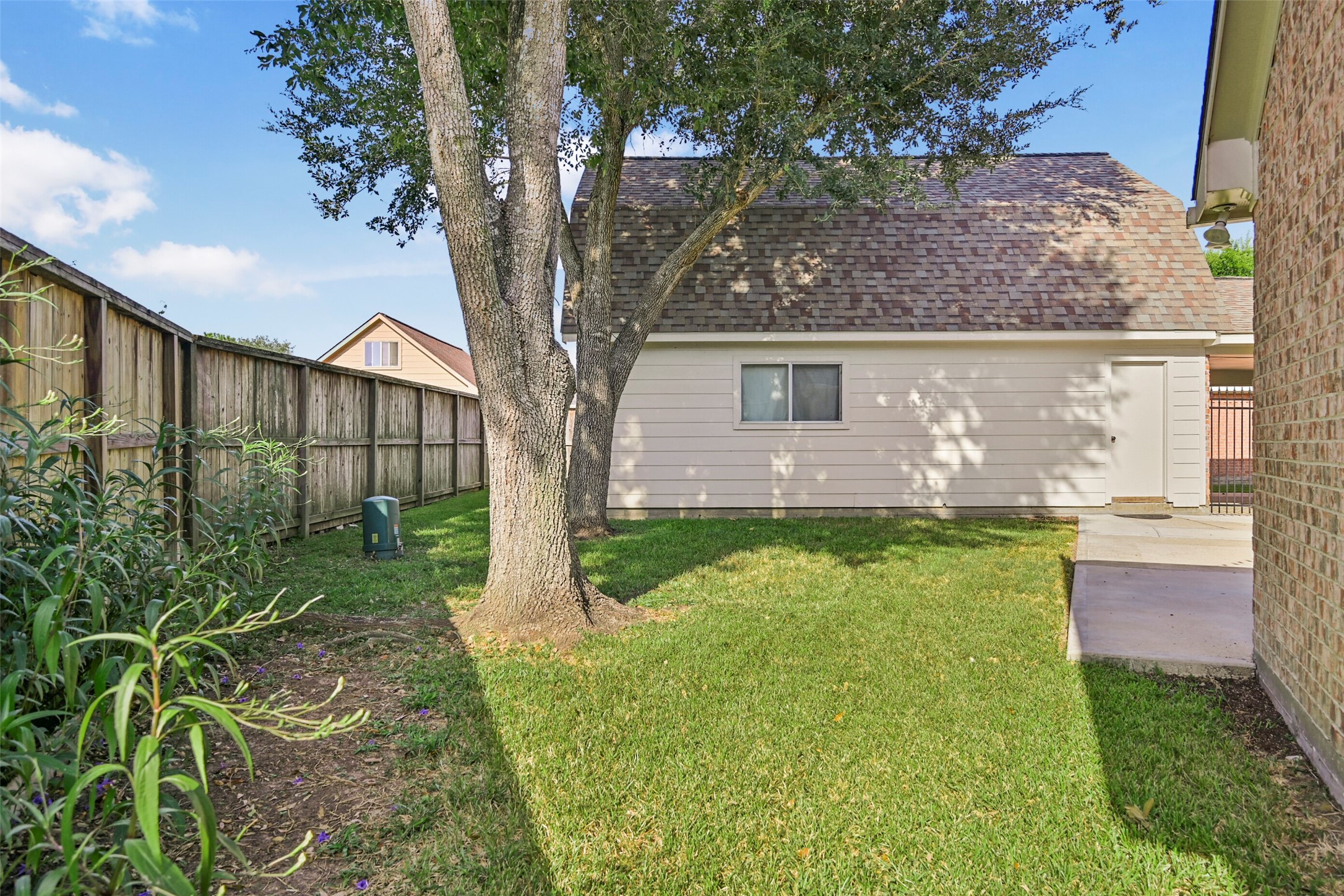 313 Winding Oak Lane S Property Photo 49