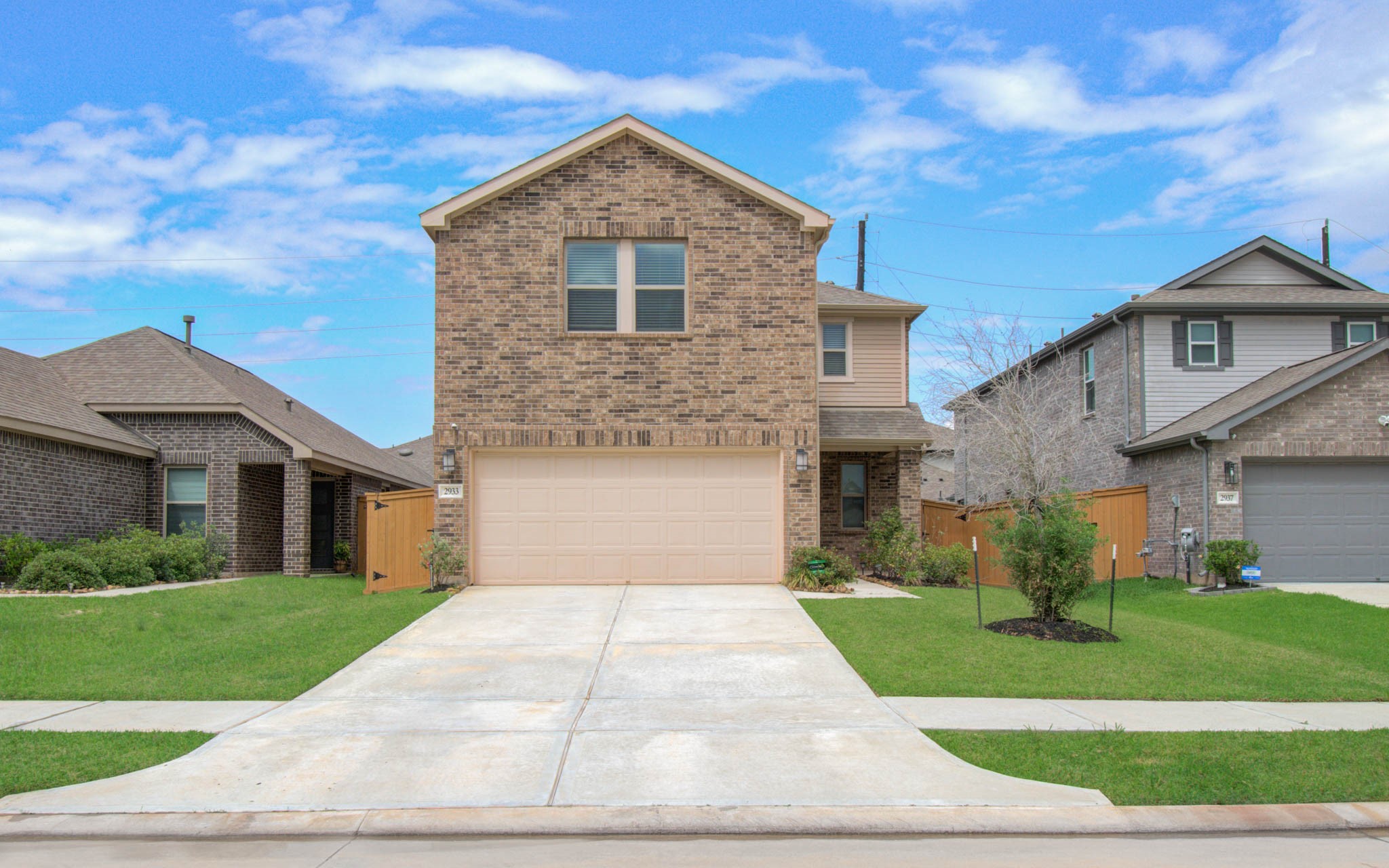 2933 Grand Anse Drive Property Photo 1