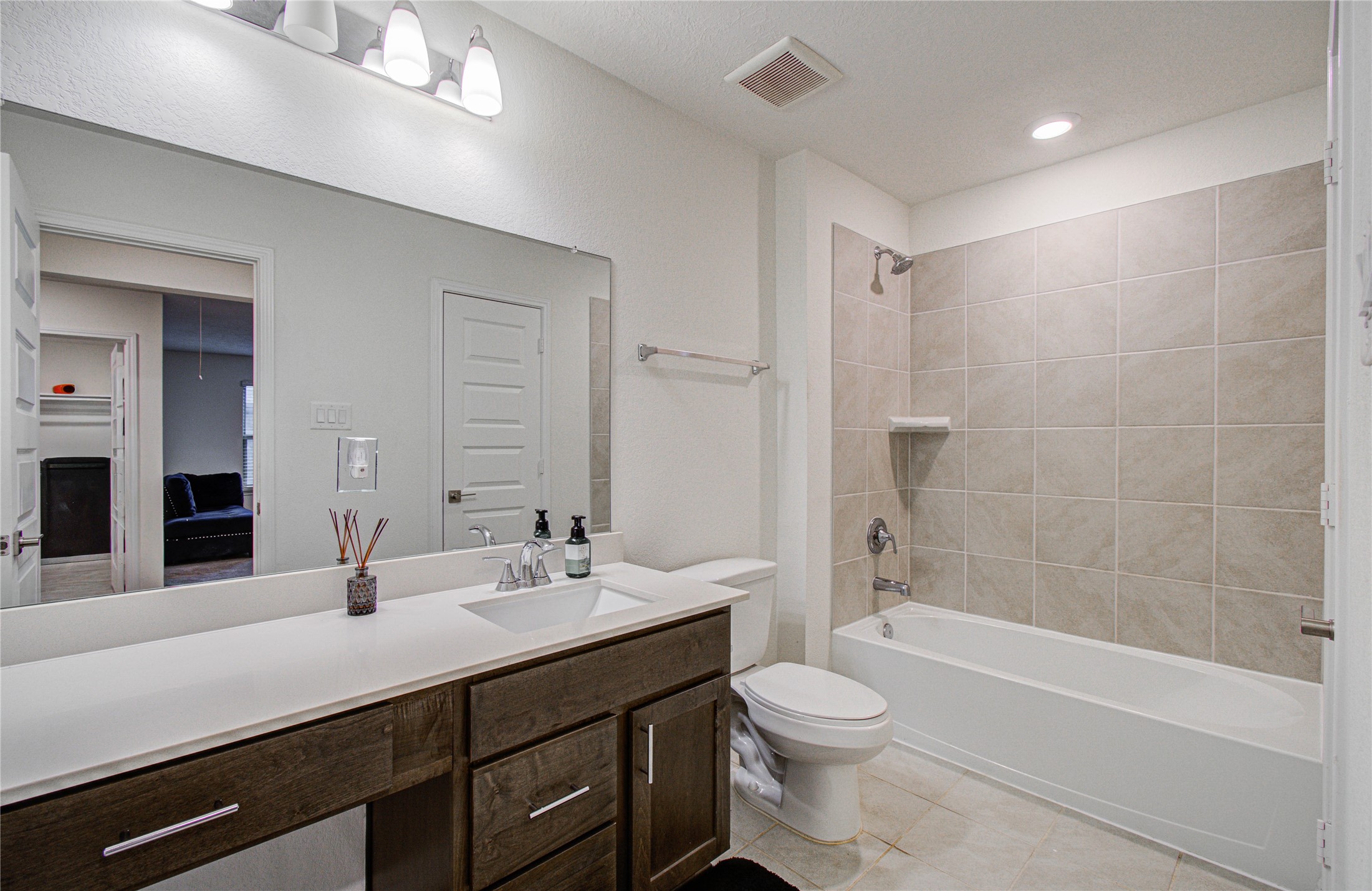 2933 Grand Anse Drive Property Photo 33