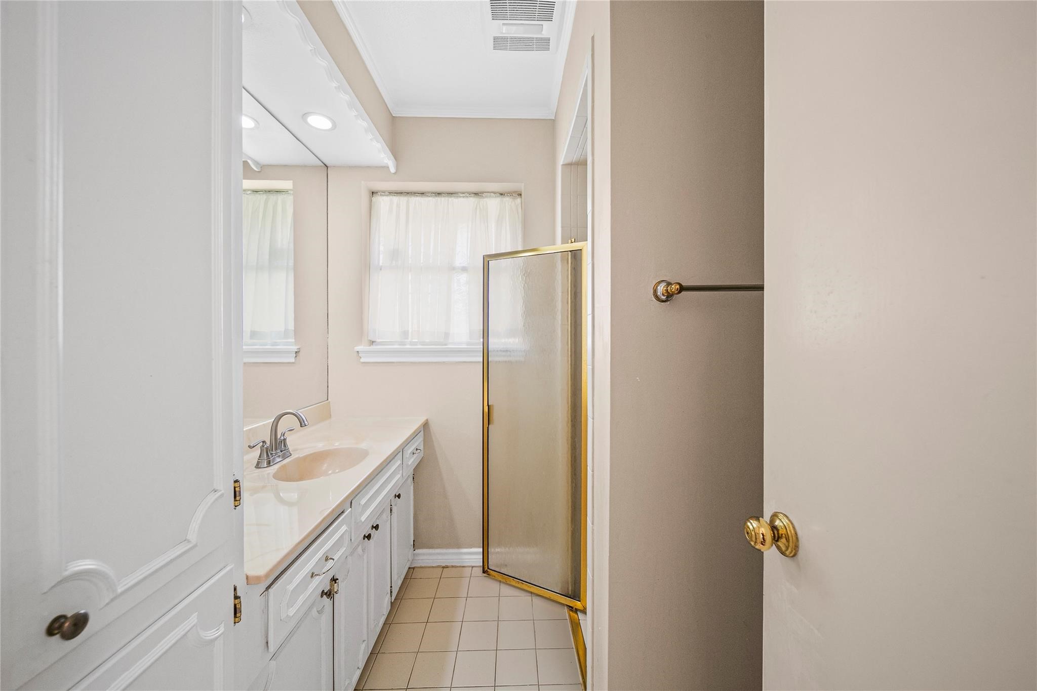 12502 Queensbury Lane Property Photo 20