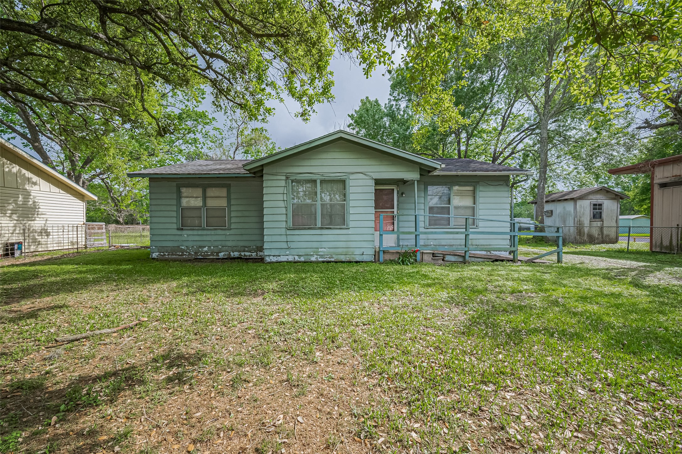 2108 Horn Road Property Photo