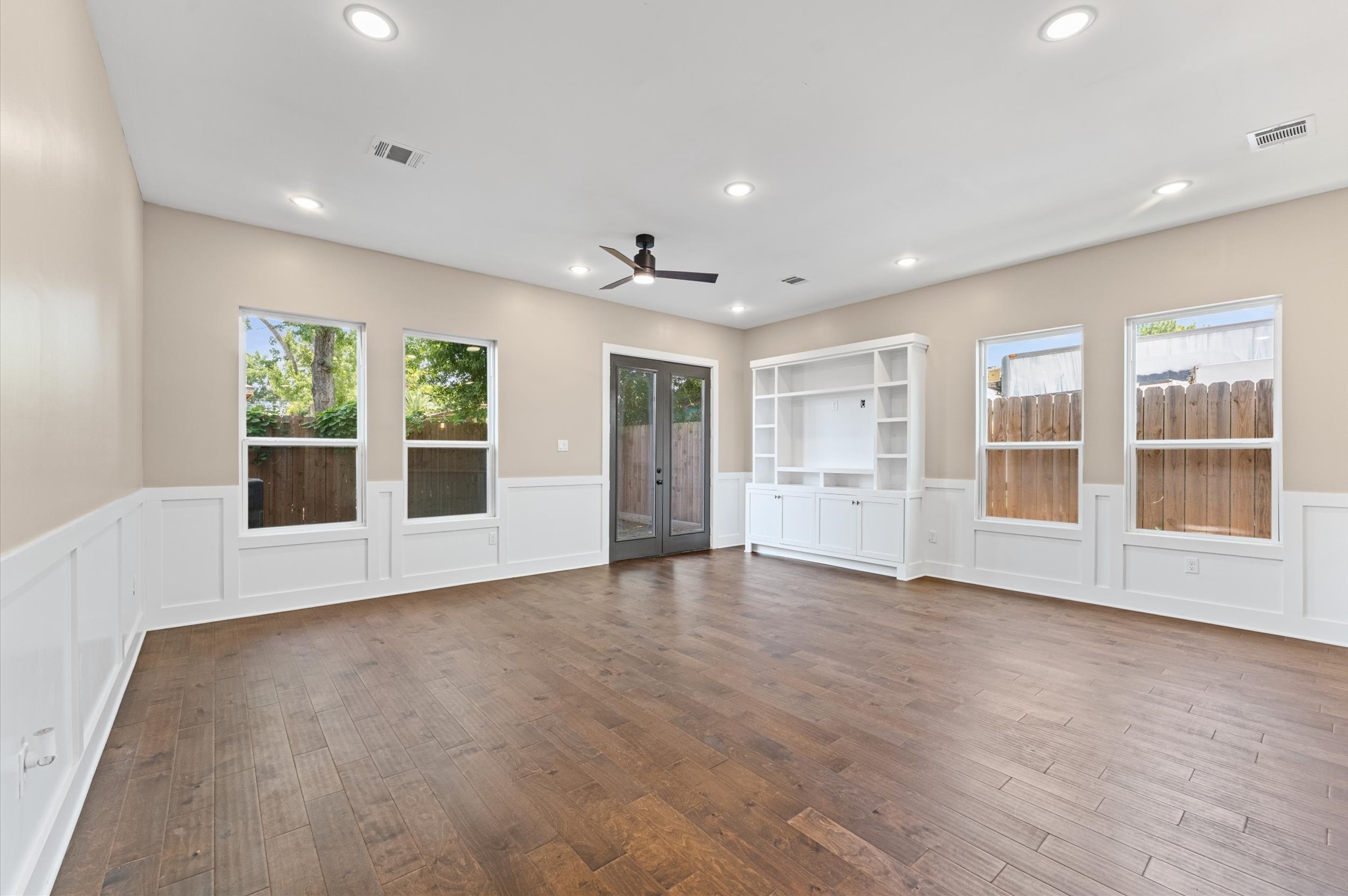 7327 Market Street Property Photo 13