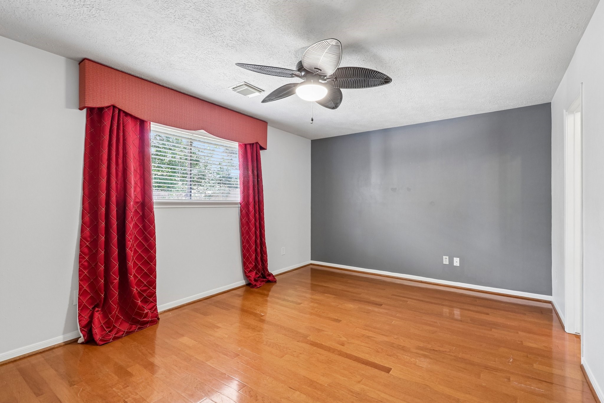 9030 Smokehollow Drive Property Photo 18