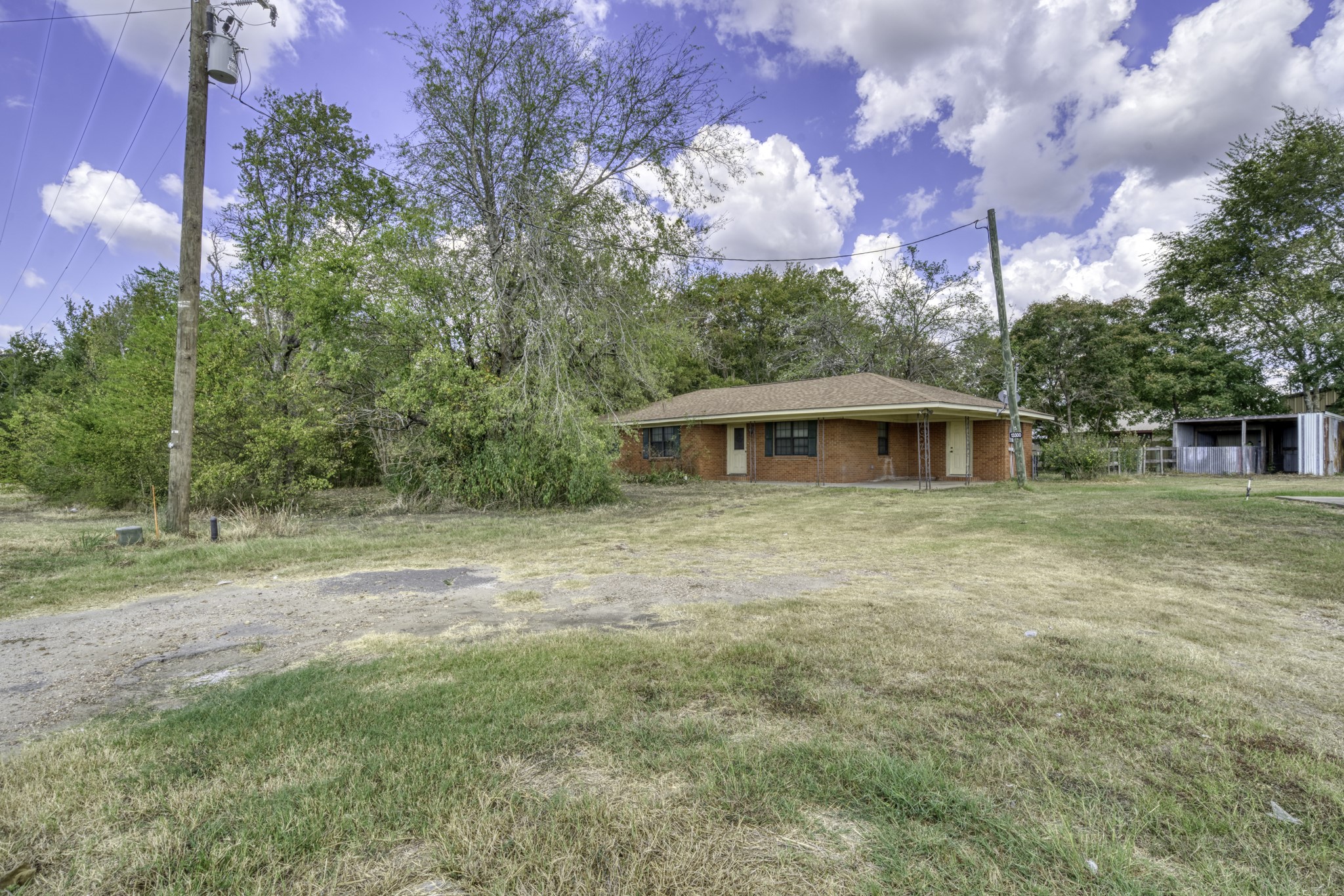 13300 Hwy 21 W Avenue Property Photo 1