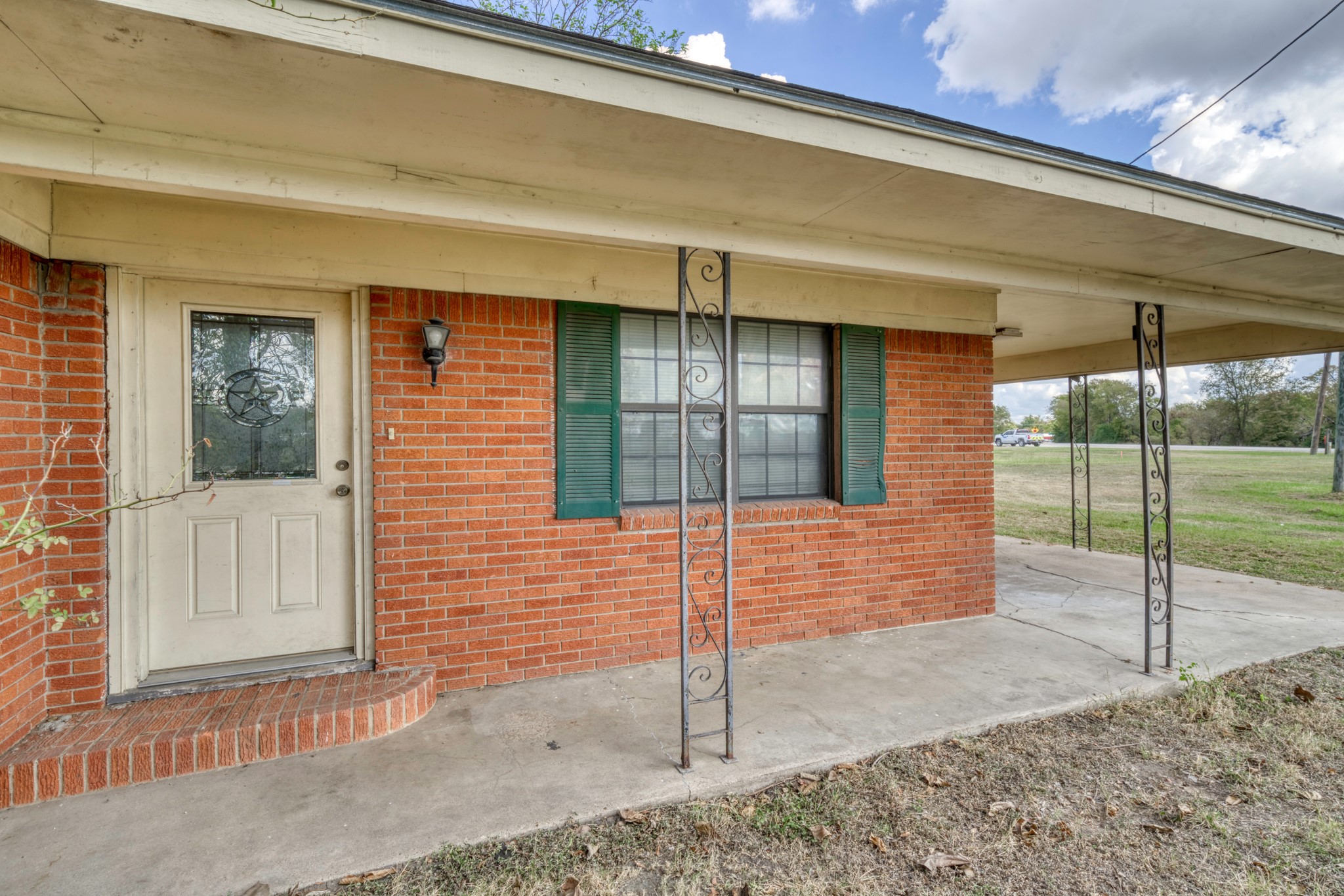 13300 Hwy 21 W Avenue Property Photo 5