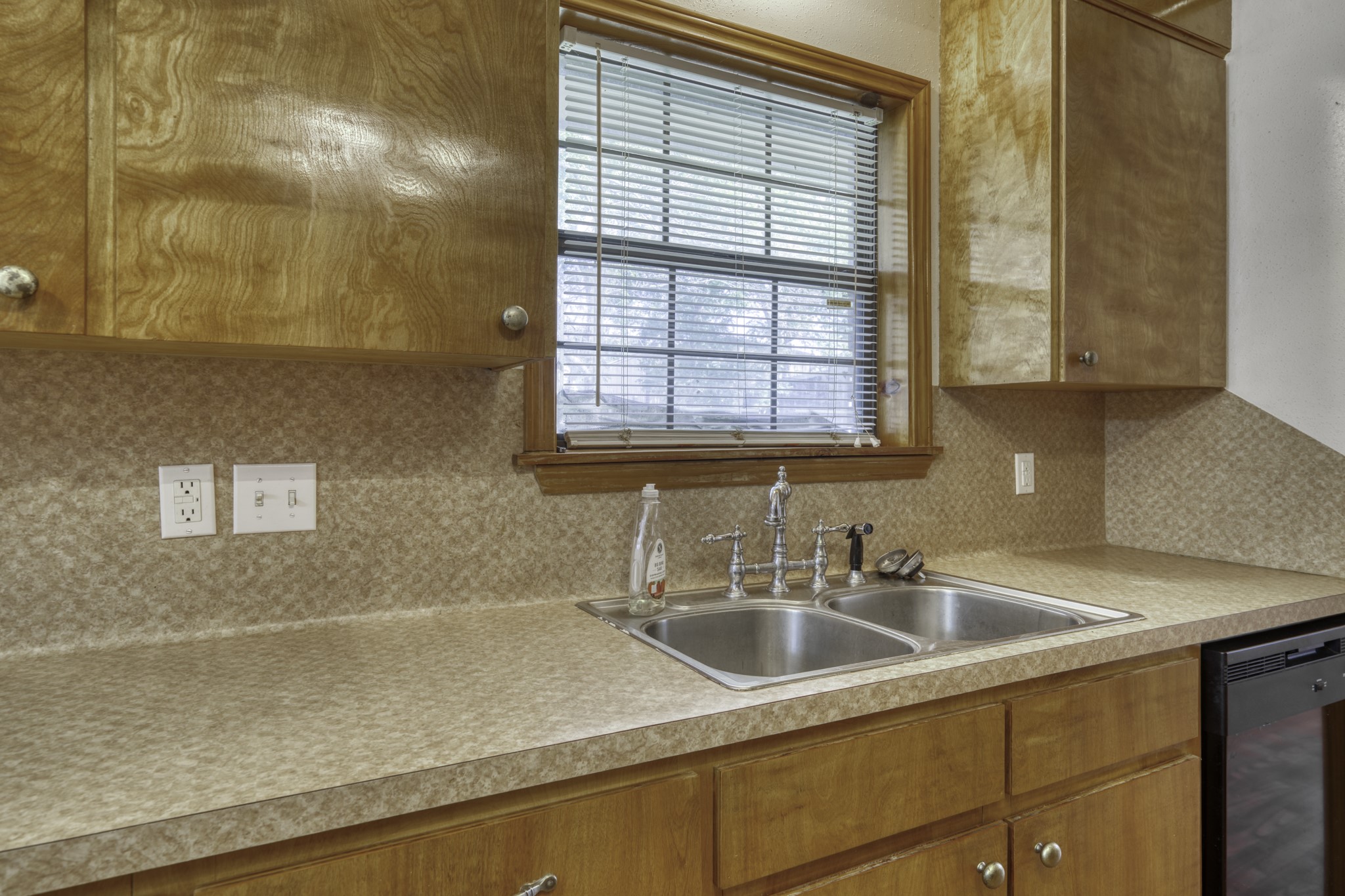 13300 Hwy 21 W Avenue Property Photo 11