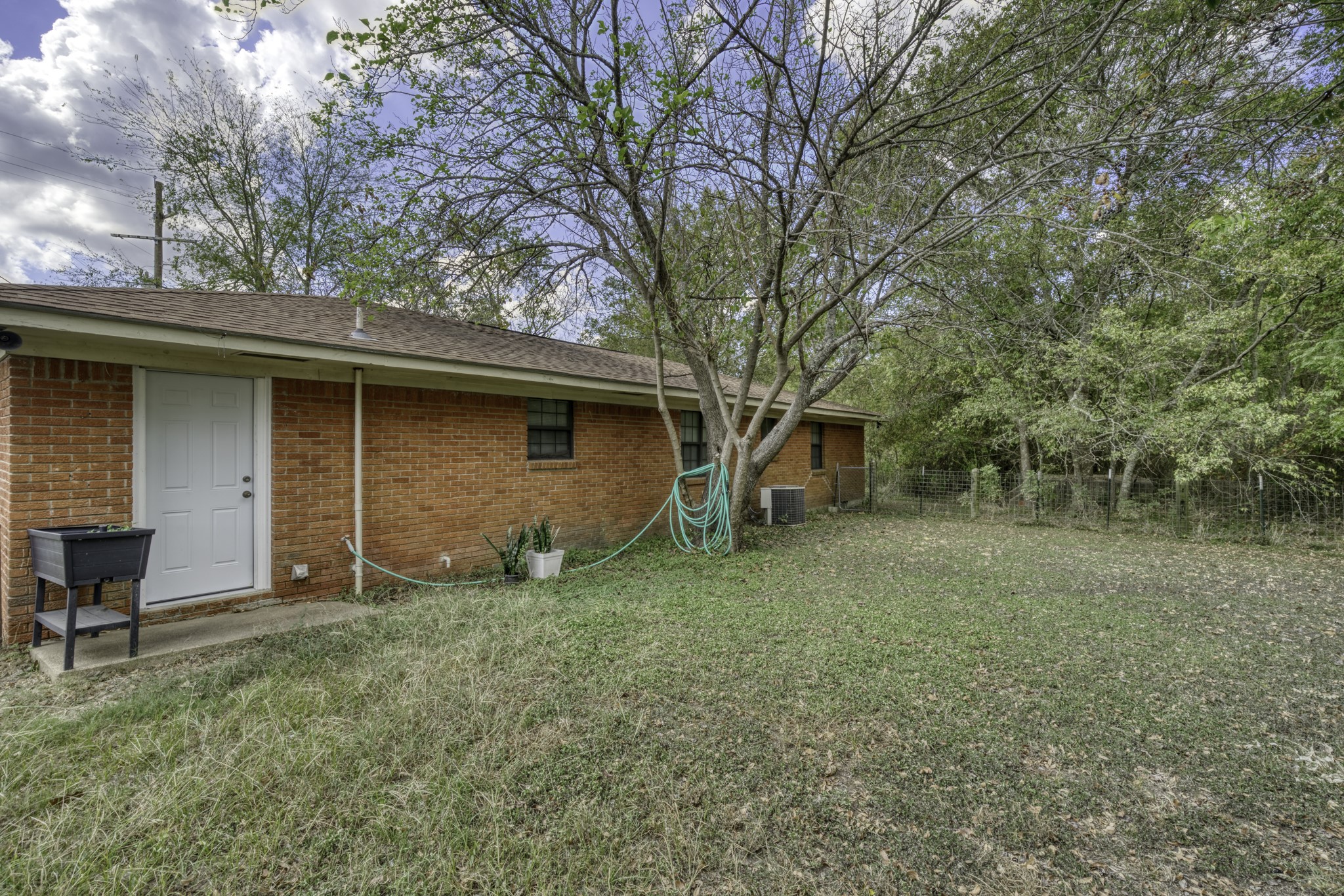 13300 Hwy 21 W Avenue Property Photo 19