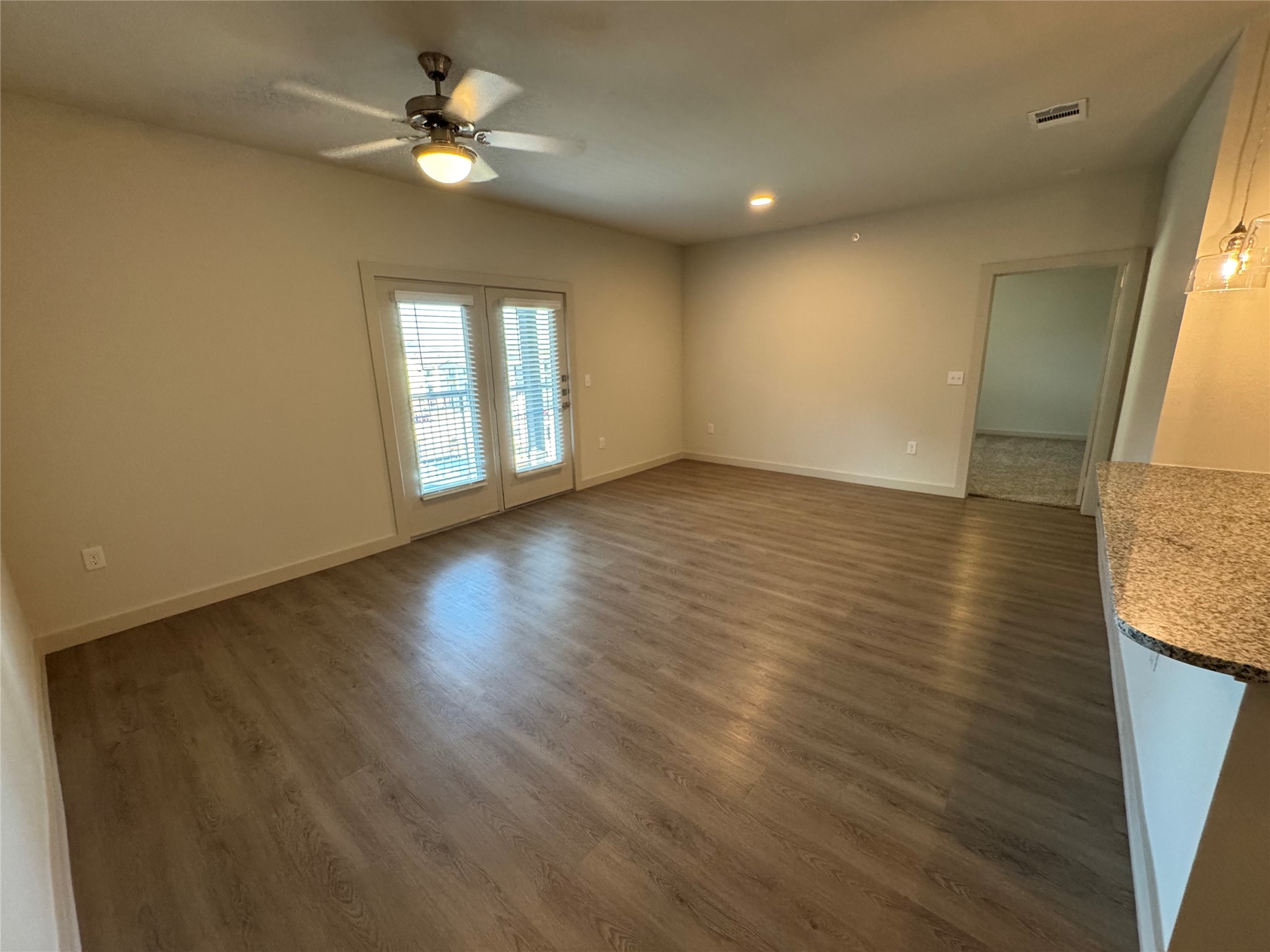 6000 Jones Road 7303 Property Photo 5