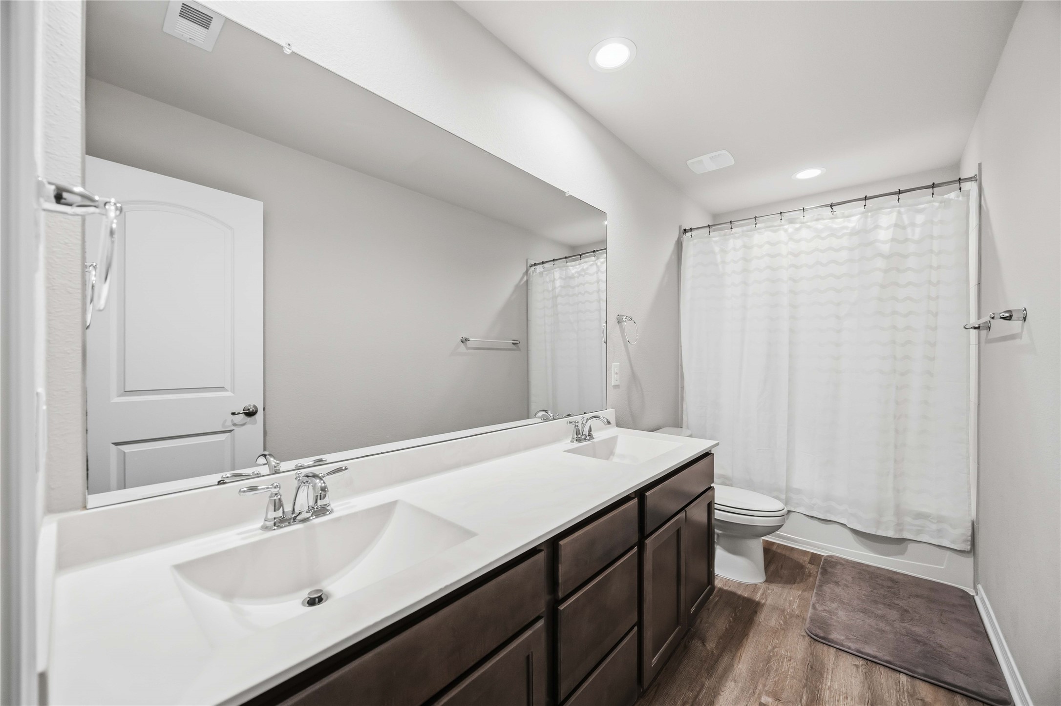 488 Westlake Landing Property Photo 26