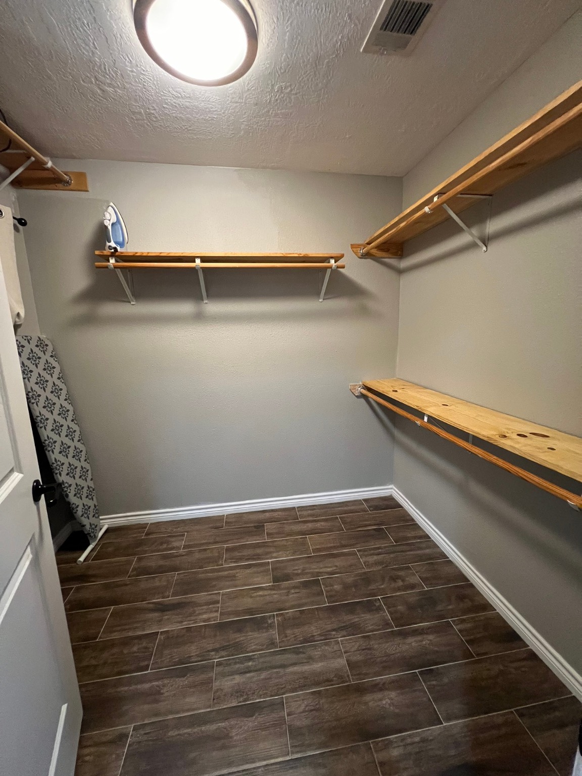 3103 Monroe St Property Photo 4