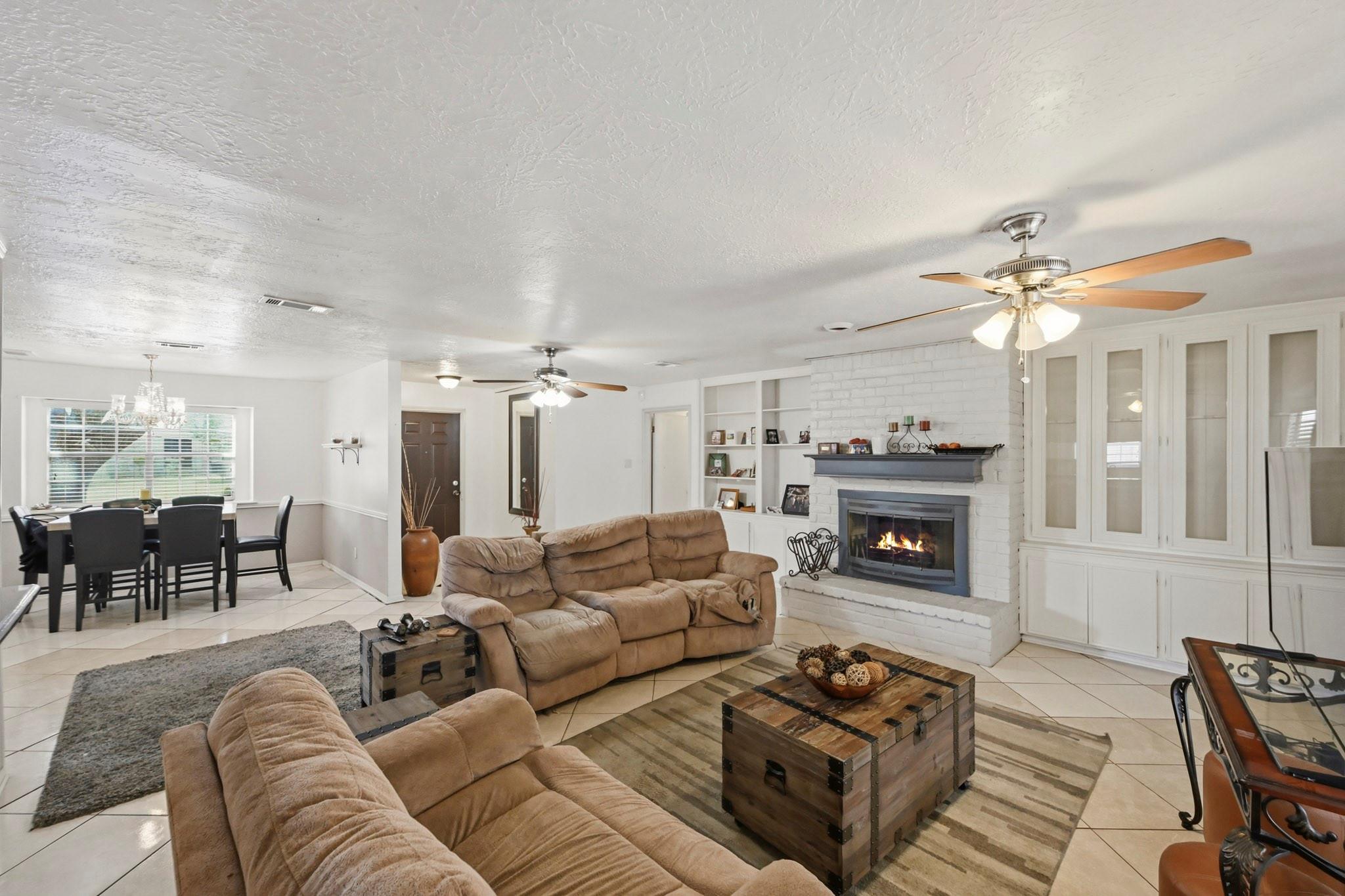 11707 Moltere Drive, Houston Tx 77065 Property Photo 4